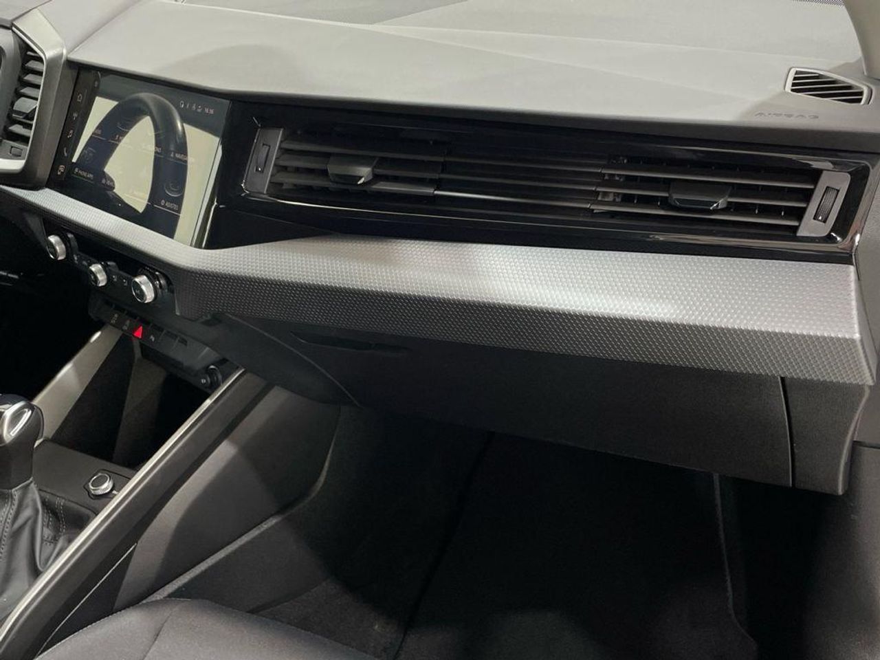 Audi A1 Adrenalin 30 TFSI 85 kW (116 CV) S tronic - foto 12