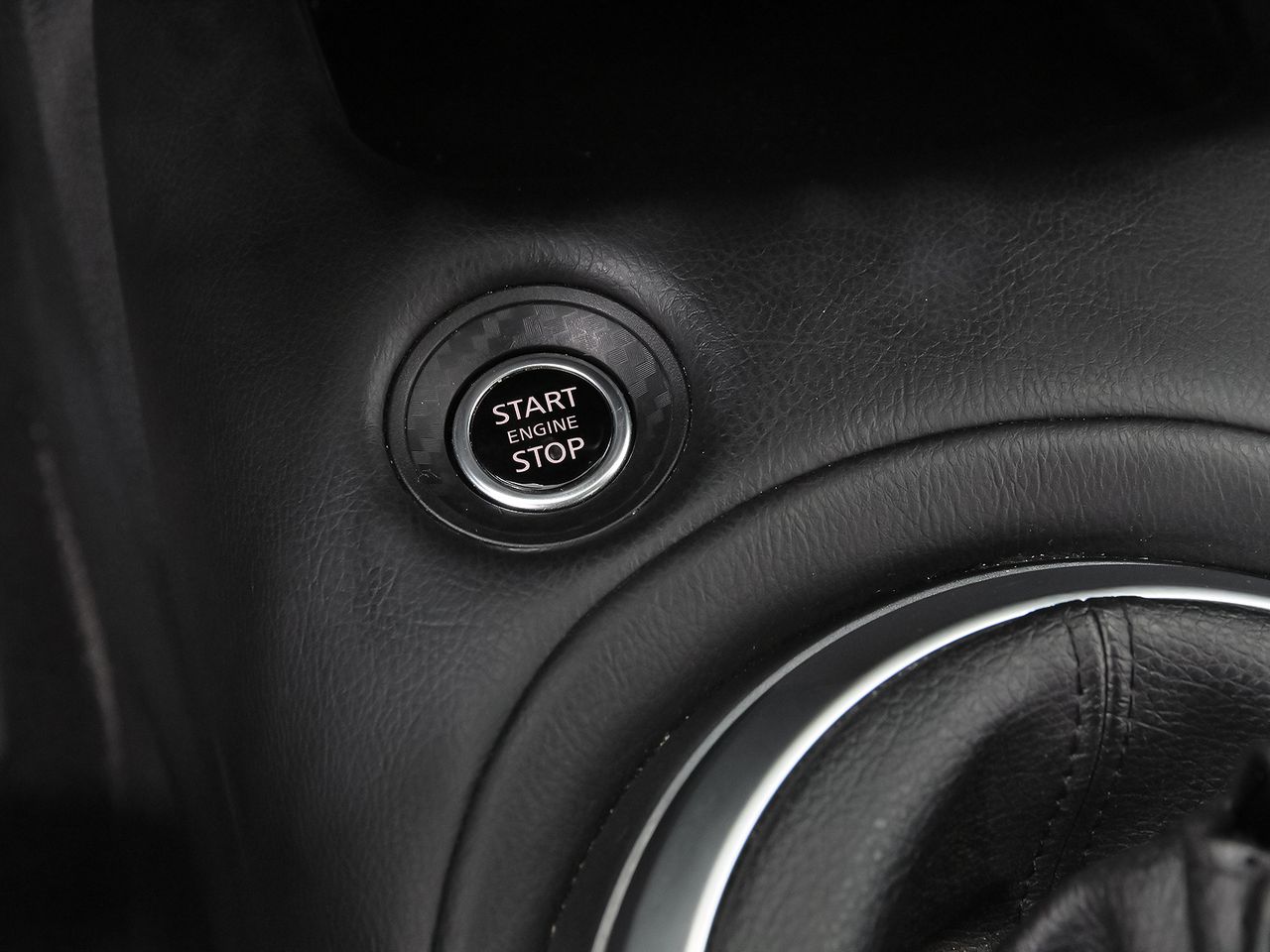 Nissan Juke DIG-T 84 kW (114 CV) 6M/T N-Connecta - foto 24