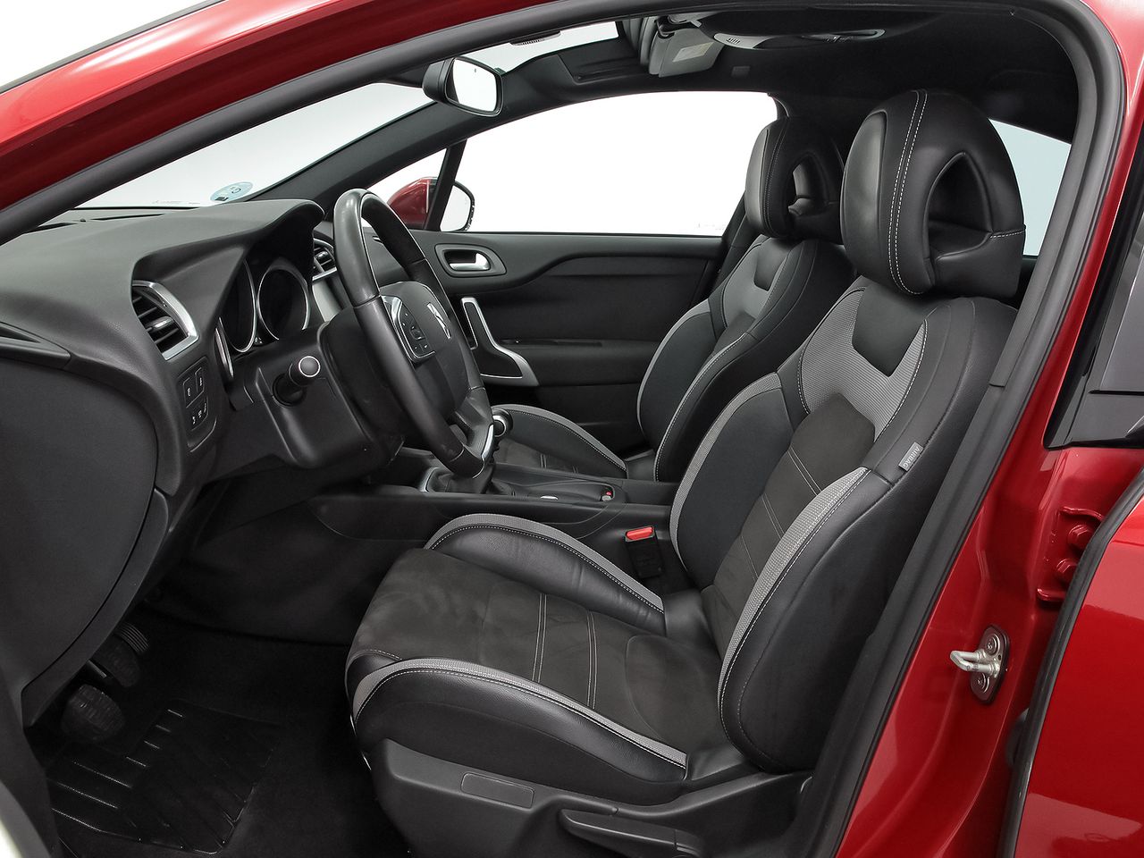 Citroën DS4 1.2 PureTech 130cv S&S Style - foto 8