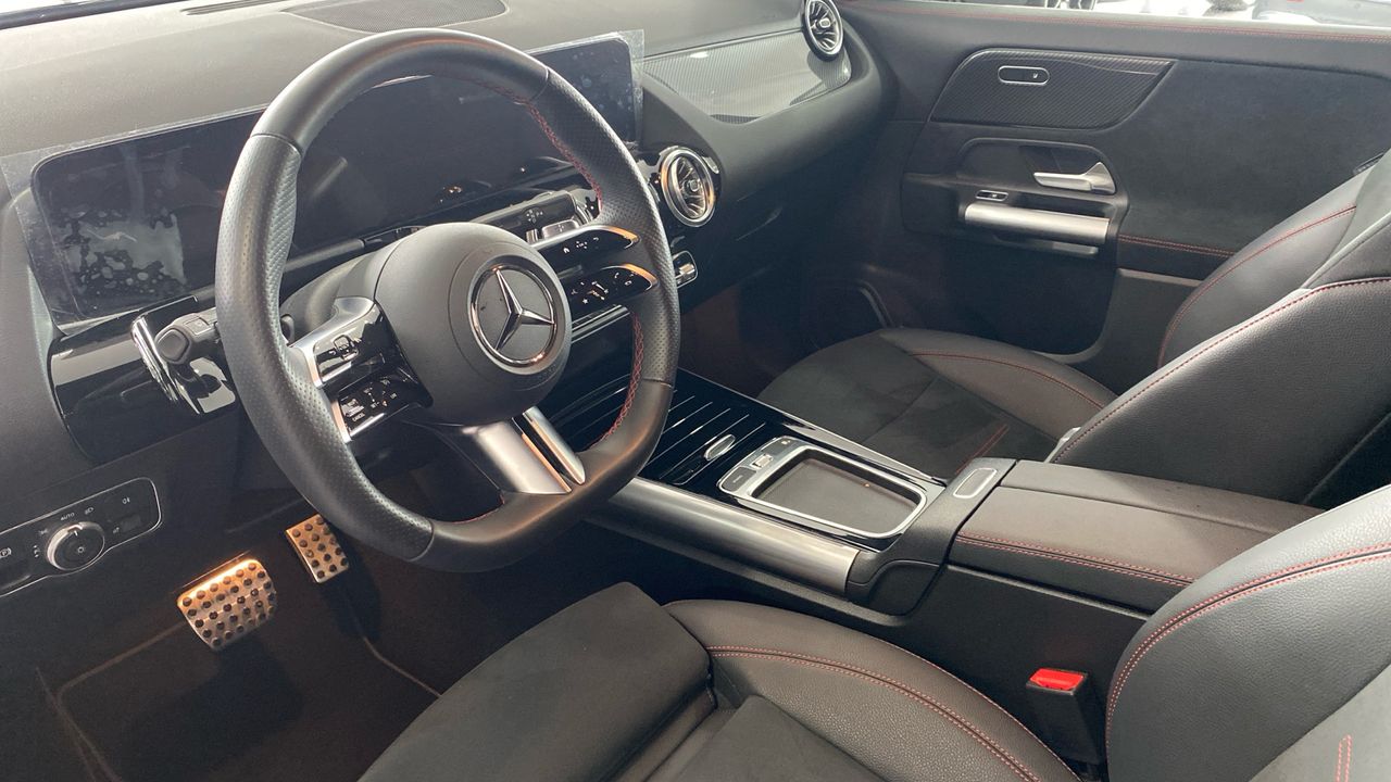 Mercedes GLA -CLASS GLA 200 D - foto 6