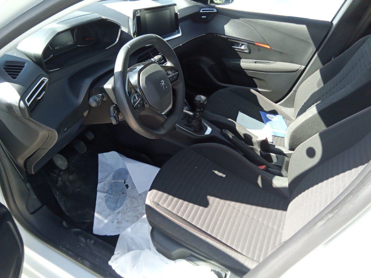 Peugeot 208 BlueHDi 73kW (100CV) Active - foto 7