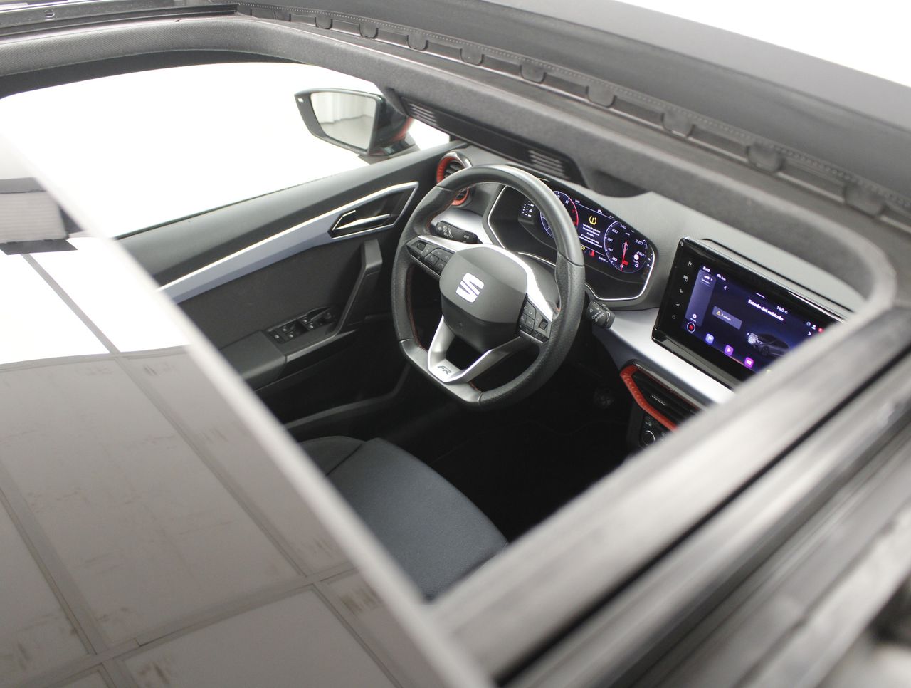 Seat Ibiza 1.0 TSI 81KW FR 5P - foto 27