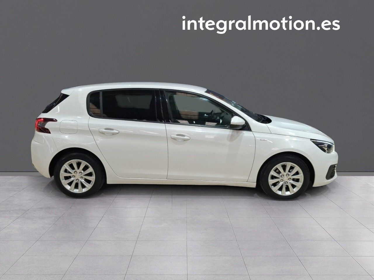 Peugeot 308 5P Style BlueHDi 100 S&S 6 Vel. MAN - foto 25