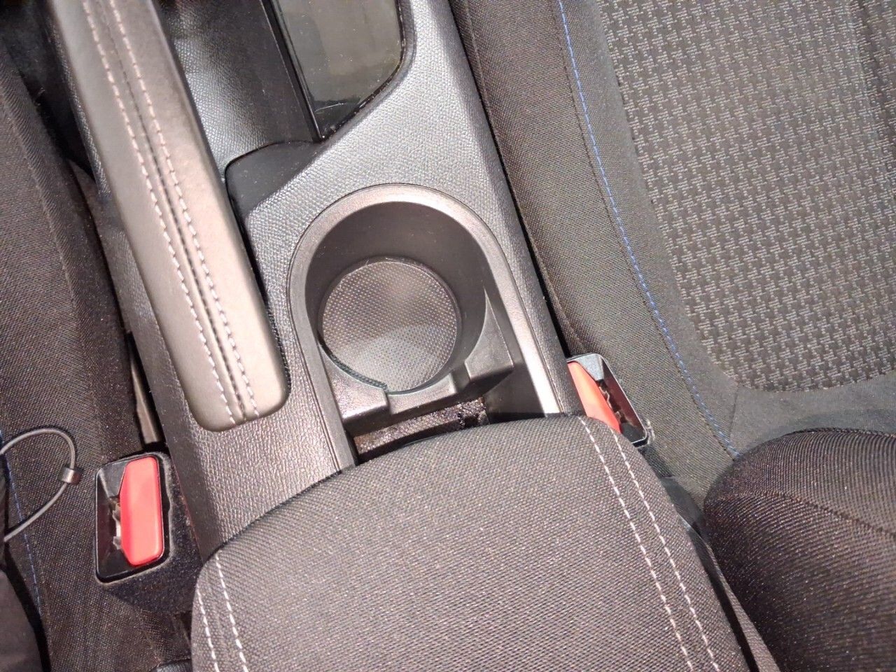 Peugeot 308 5P Style BlueHDi 100 S&S 6 Vel. MAN - foto 21