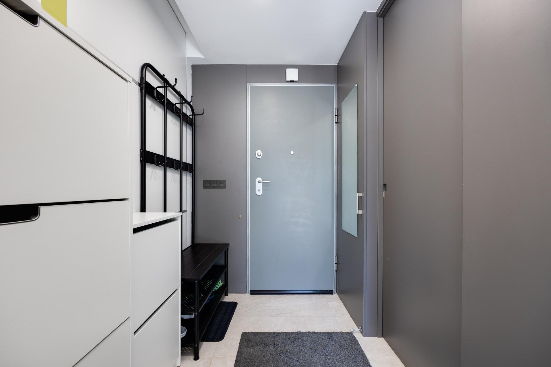 Apartamento en planta baja con preciosa terraza y garaje - foto 12