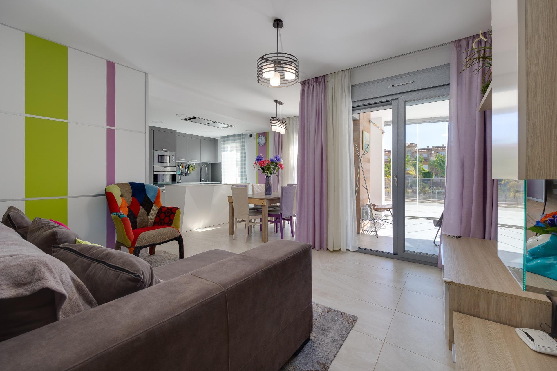 Apartamento en planta baja con preciosa terraza y garaje - foto 14