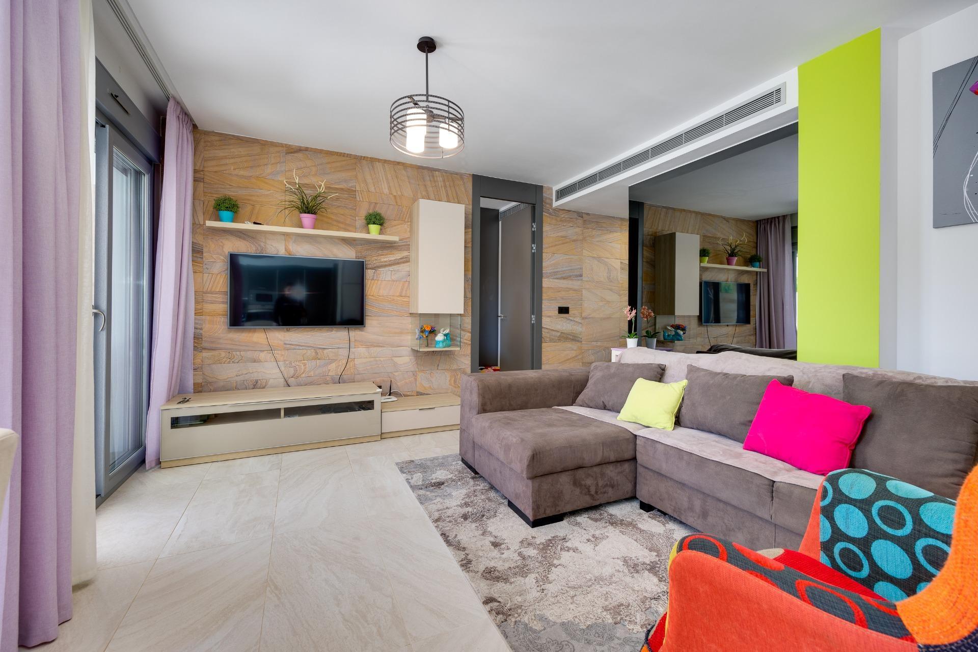 Apartamento en planta baja con preciosa terraza y garaje - foto 20