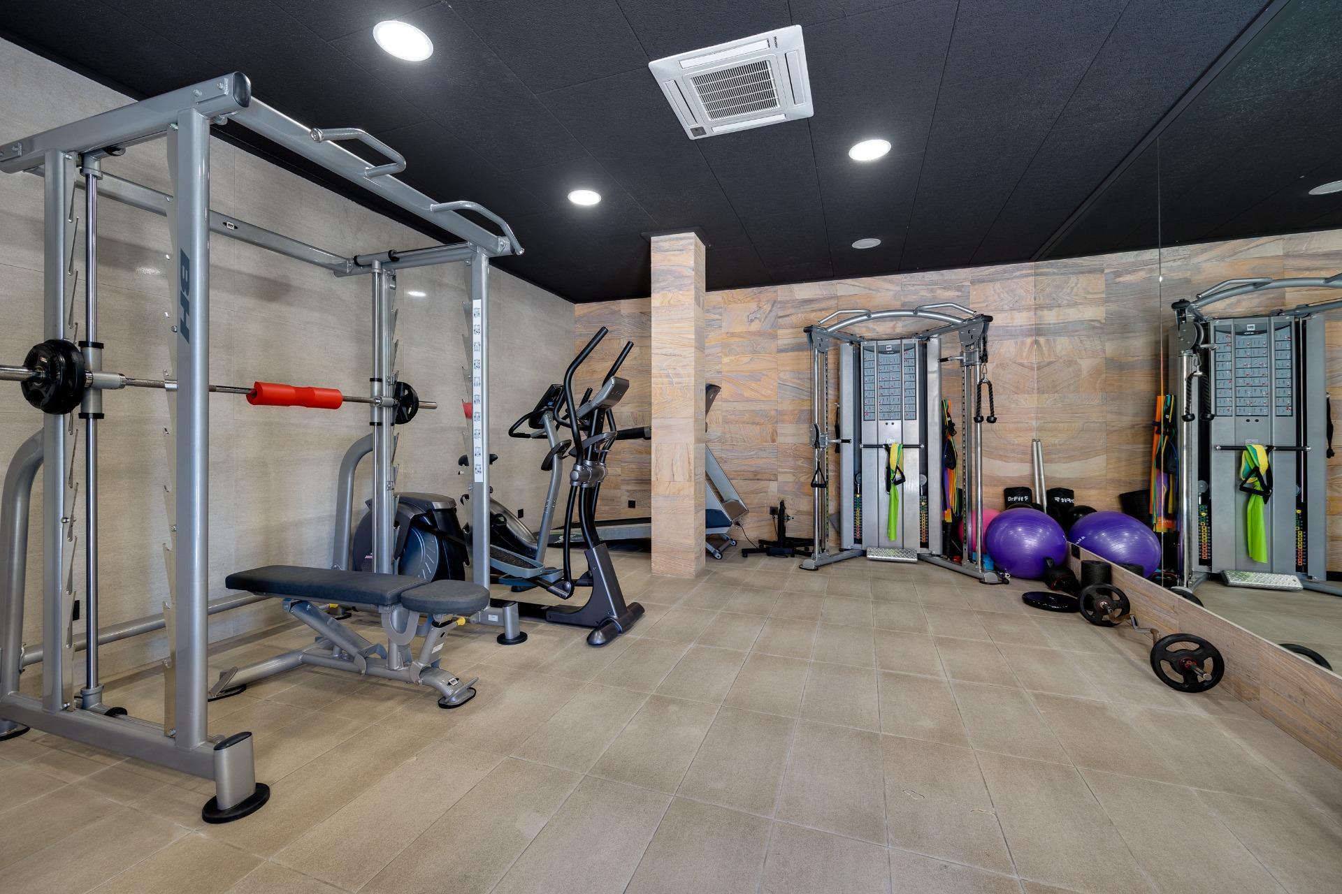 Apartamento en planta baja con preciosa terraza y garaje - foto 47