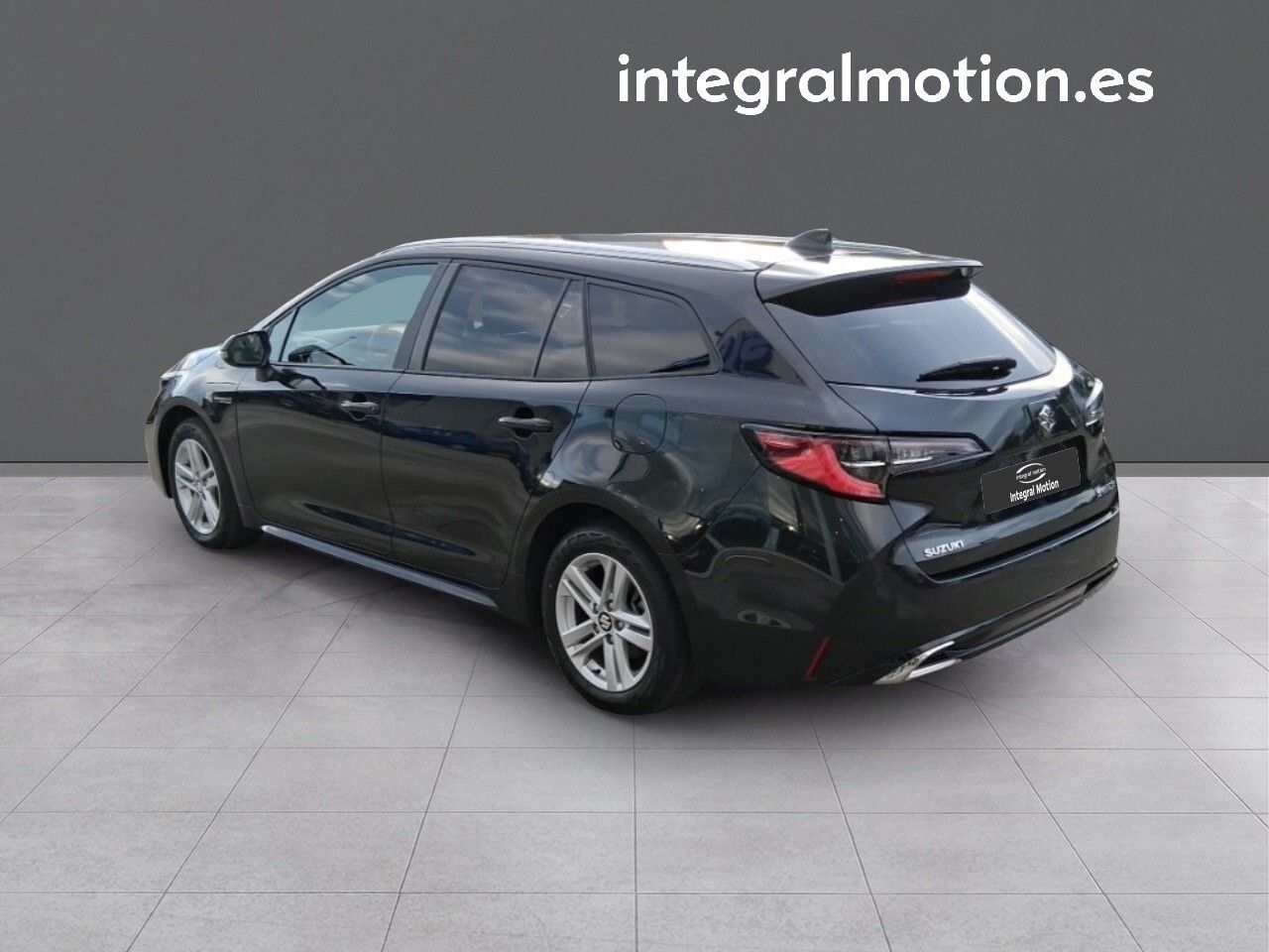 Suzuki Swace 1.8 GLE Hybrid - foto 4