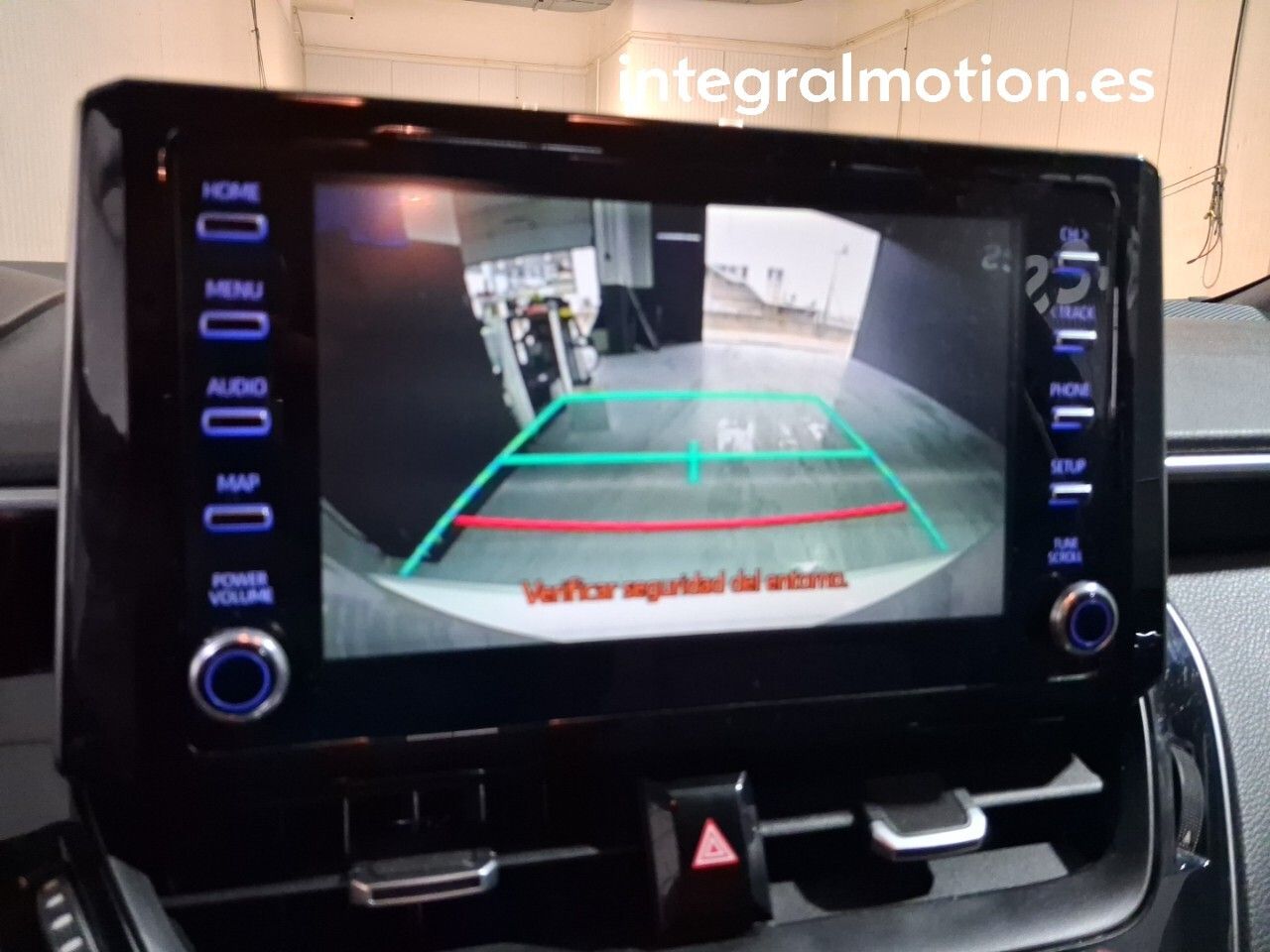 Toyota Corolla 1.8 125H ACTIVE TECH E-CVT - foto 15