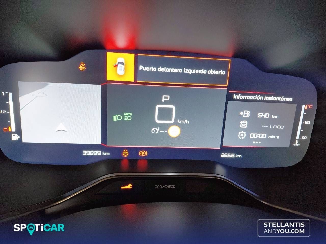 Citroën C5 Aircross BlueHdi 96kW (130CV) S&S EAT8 Plus - foto 22