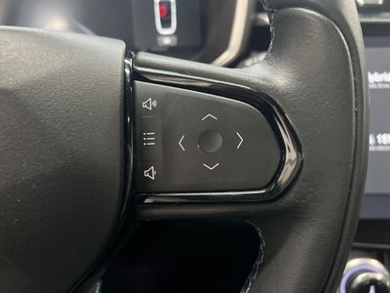 Lynk & Co 01 1.5 PHEV - foto 11