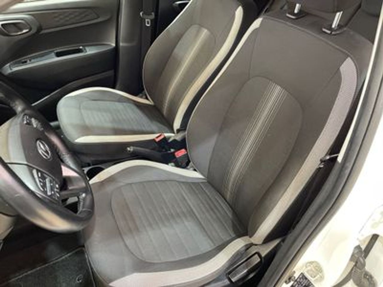 Hyundai i10 1.0 Klass - foto 5