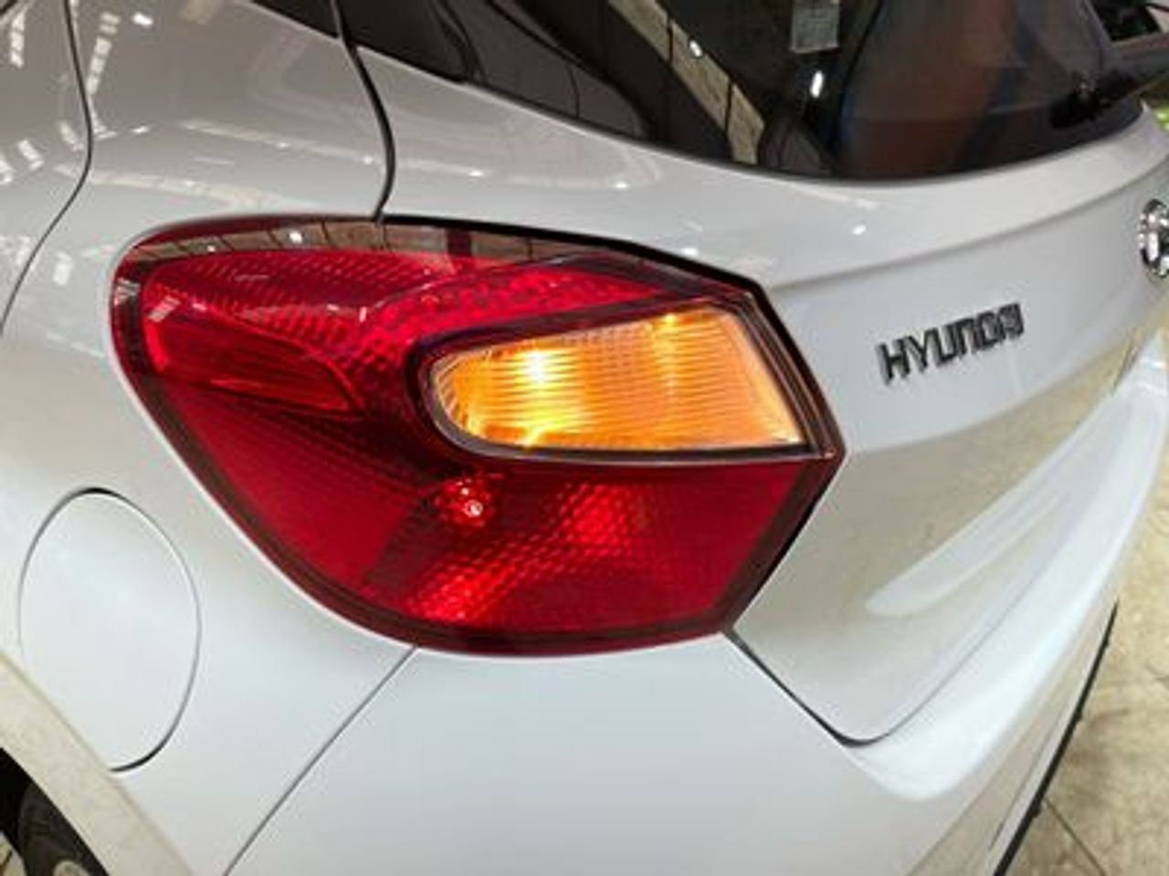 Hyundai i10 1.0 Klass - foto 27