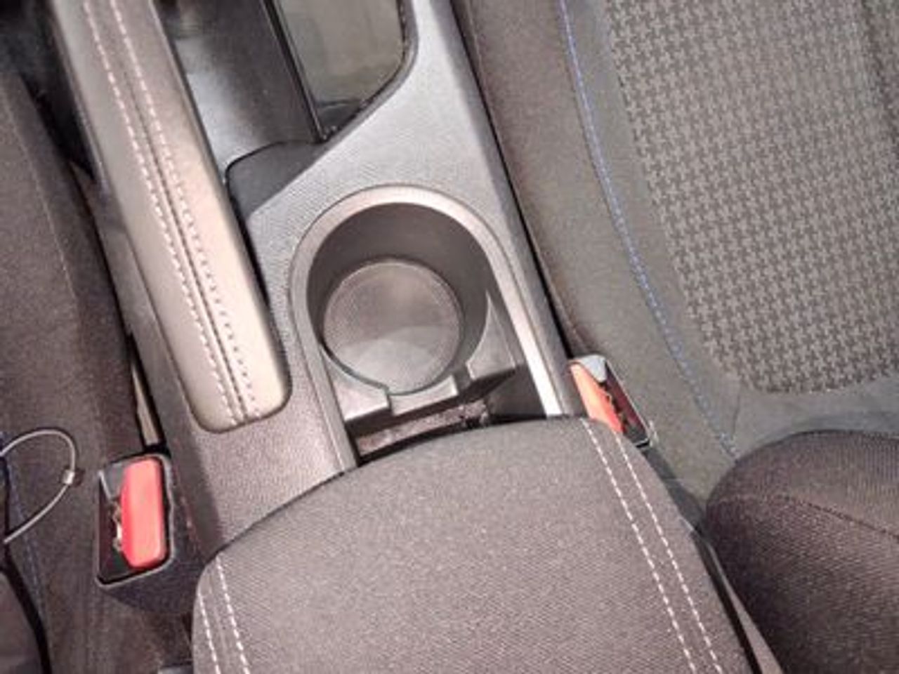 Peugeot 308 5P Style BlueHDi 100 S&S 6 Vel. MAN - foto 20