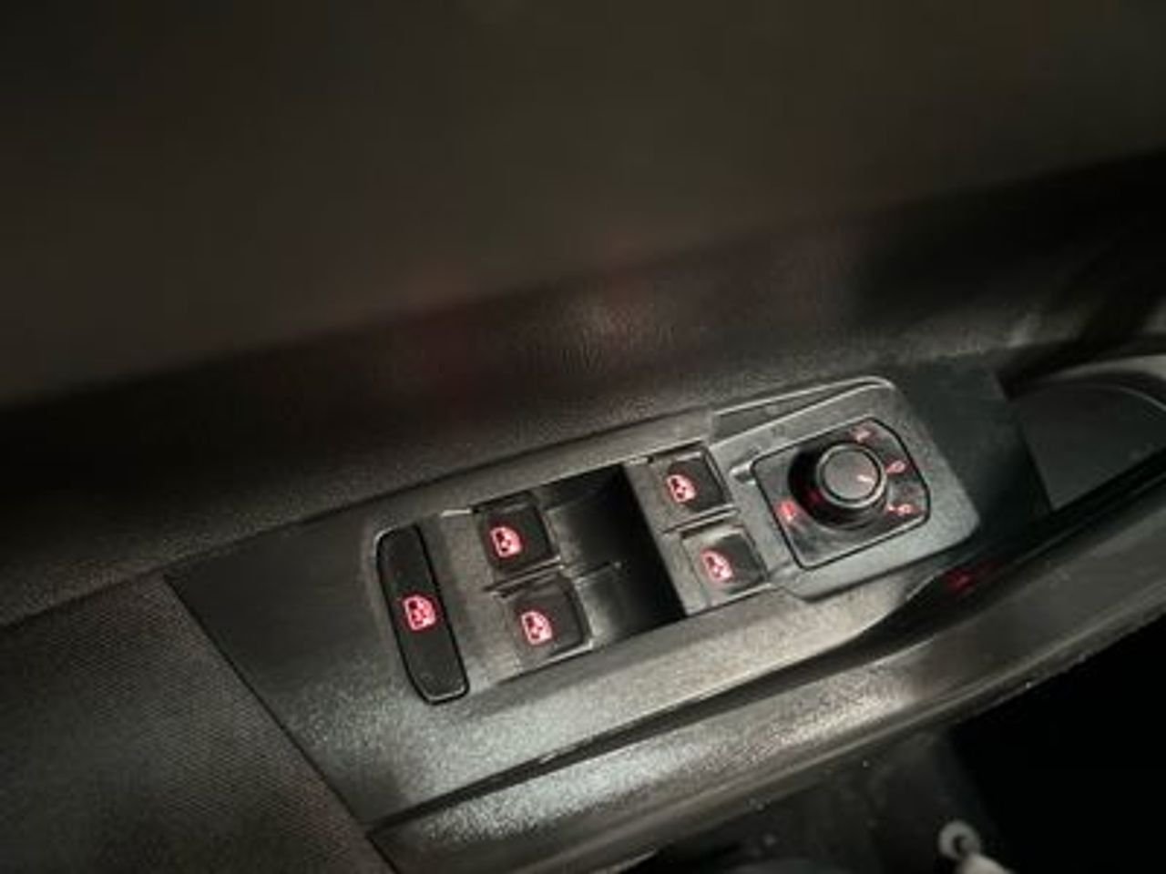 Volkswagen Polo Advance 1.6 TDI 70kW (95CV) - foto 30