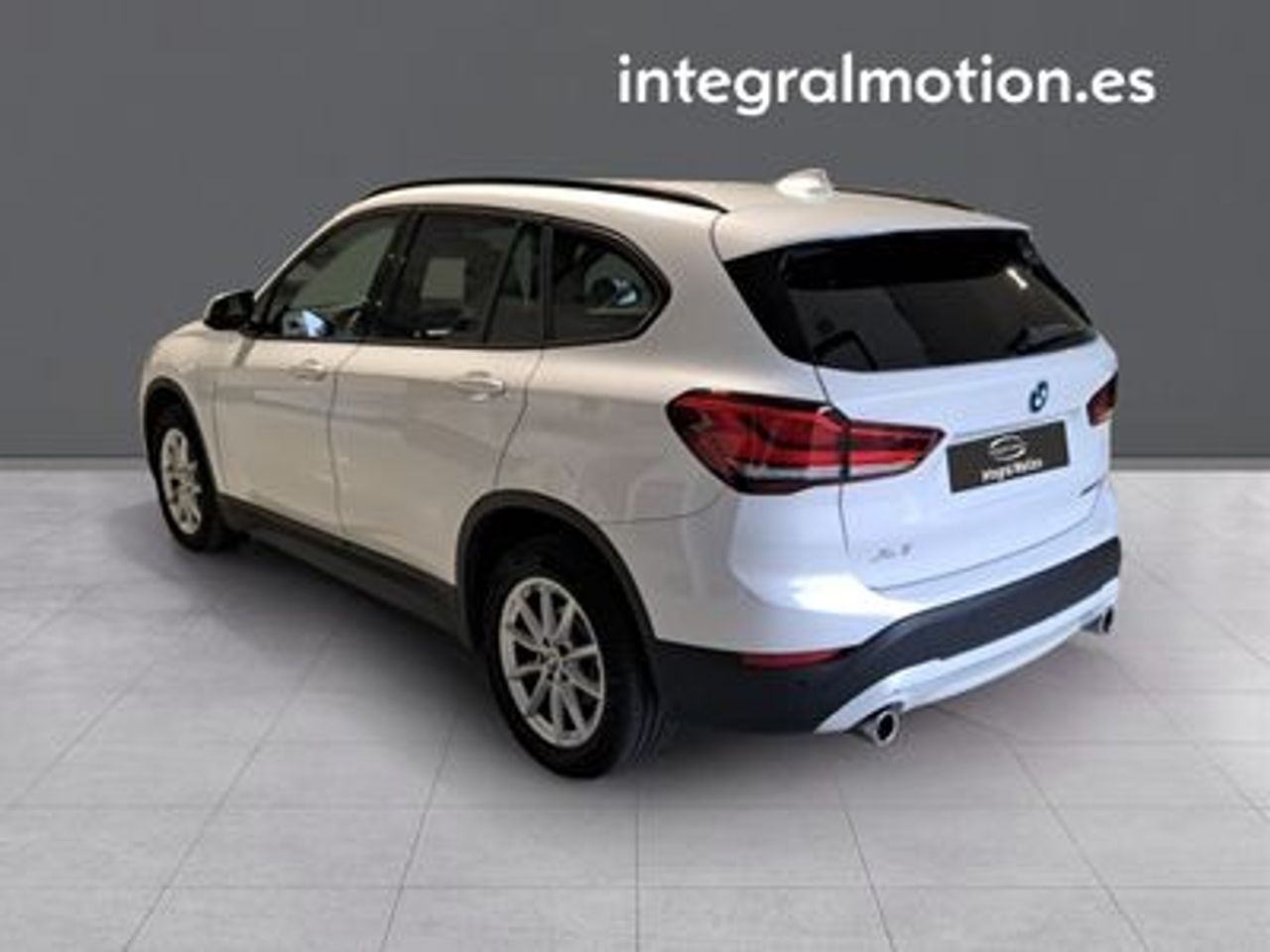 BMW X1 sDrive18dA Corporate - foto 3