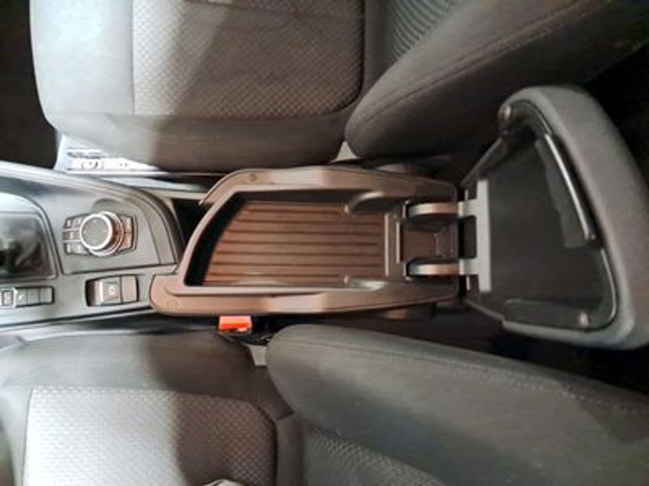 BMW X1 sDrive18dA Corporate - foto 21