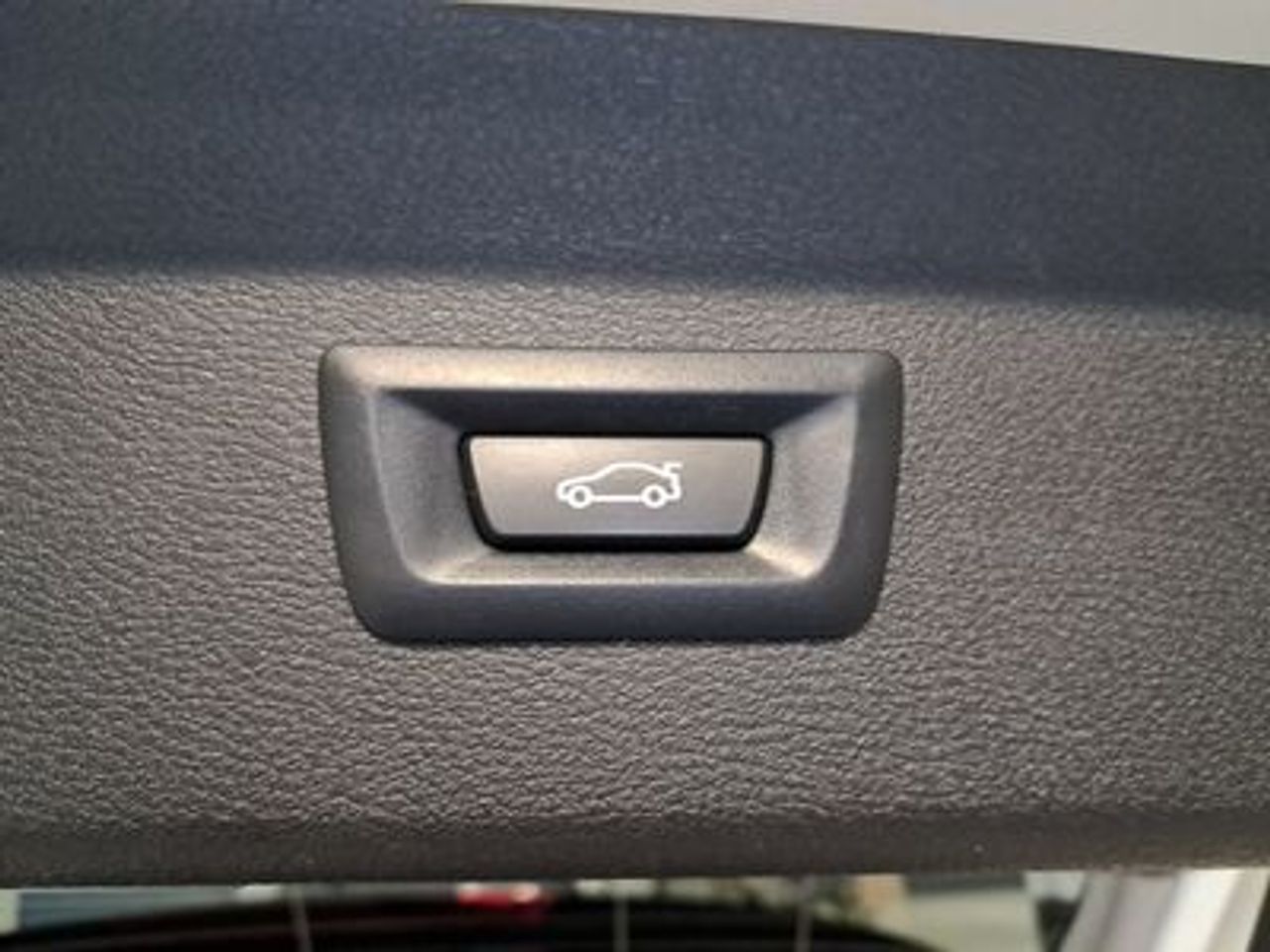 BMW X1 sDrive18dA Corporate - foto 32