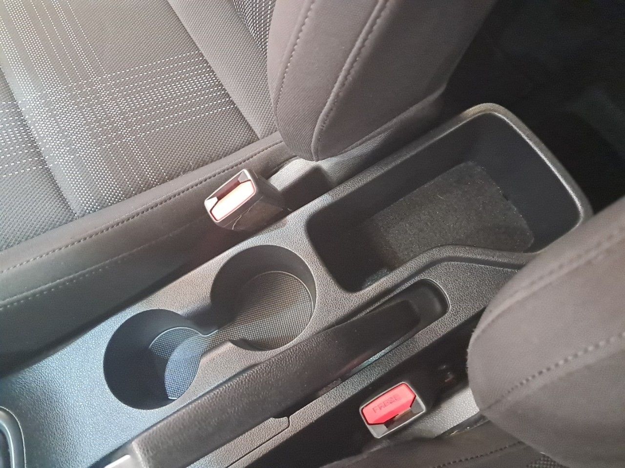 Hyundai i20 1.0 TGDI 74kW (100CV) 48V Essence - foto 18