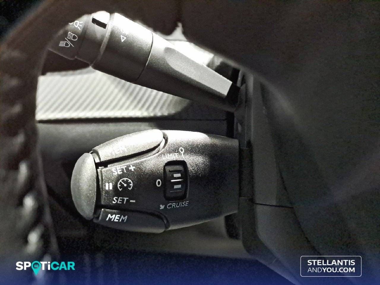 Peugeot 2008 Gasolina 100 S&S 6 Vel. MAN Allure - foto 16