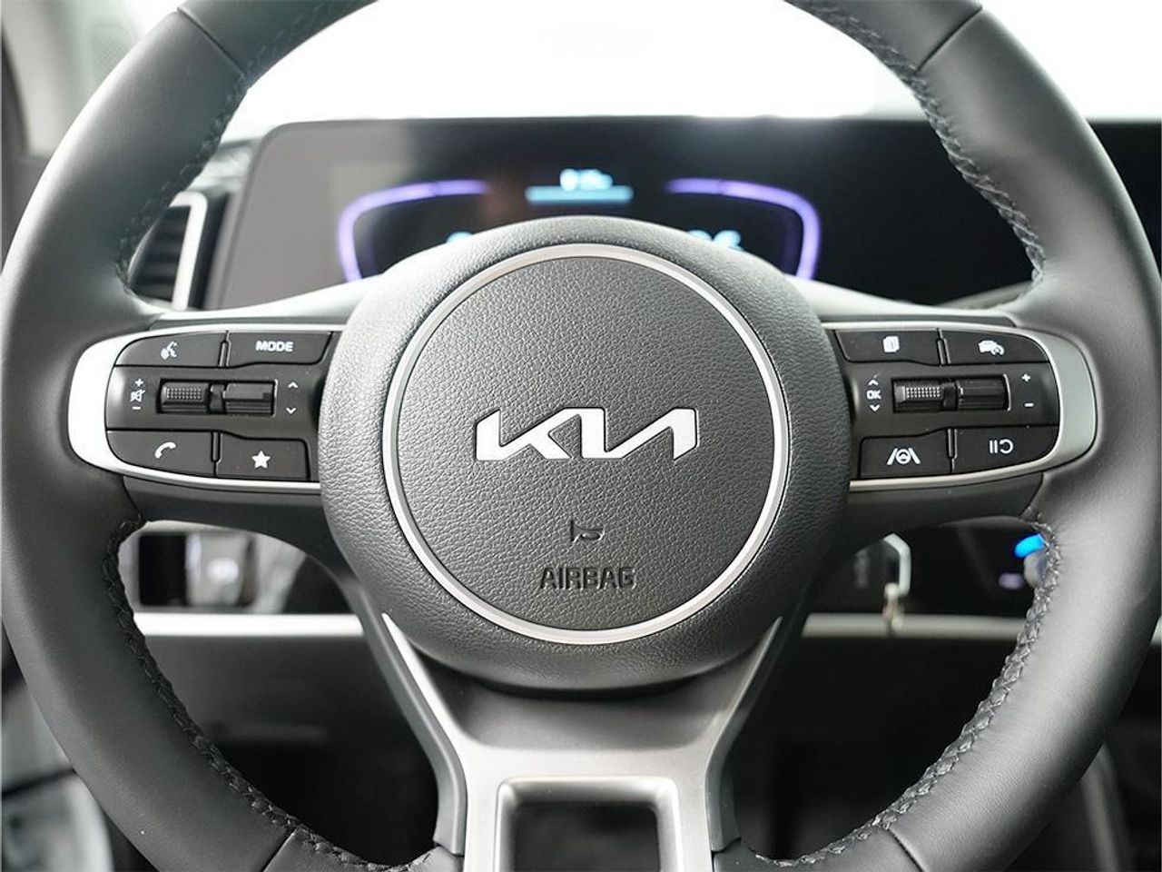 Kia Sportage 1.6 TGDI 160CV Active - foto 8