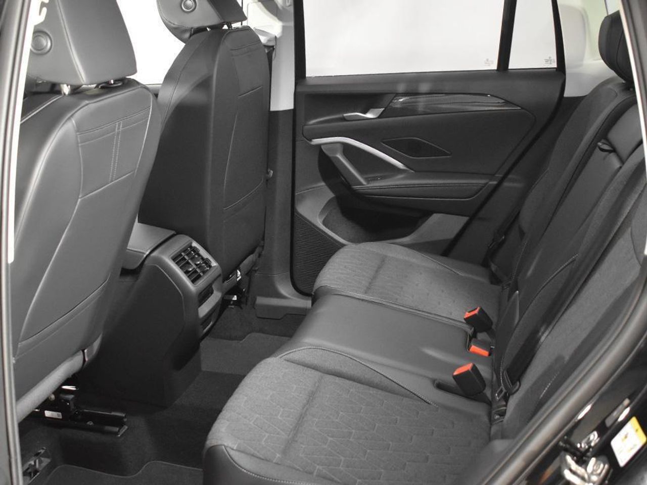 Volkswagen Tiguan 2.0 TDI 150CV Mas  DSG - foto 16