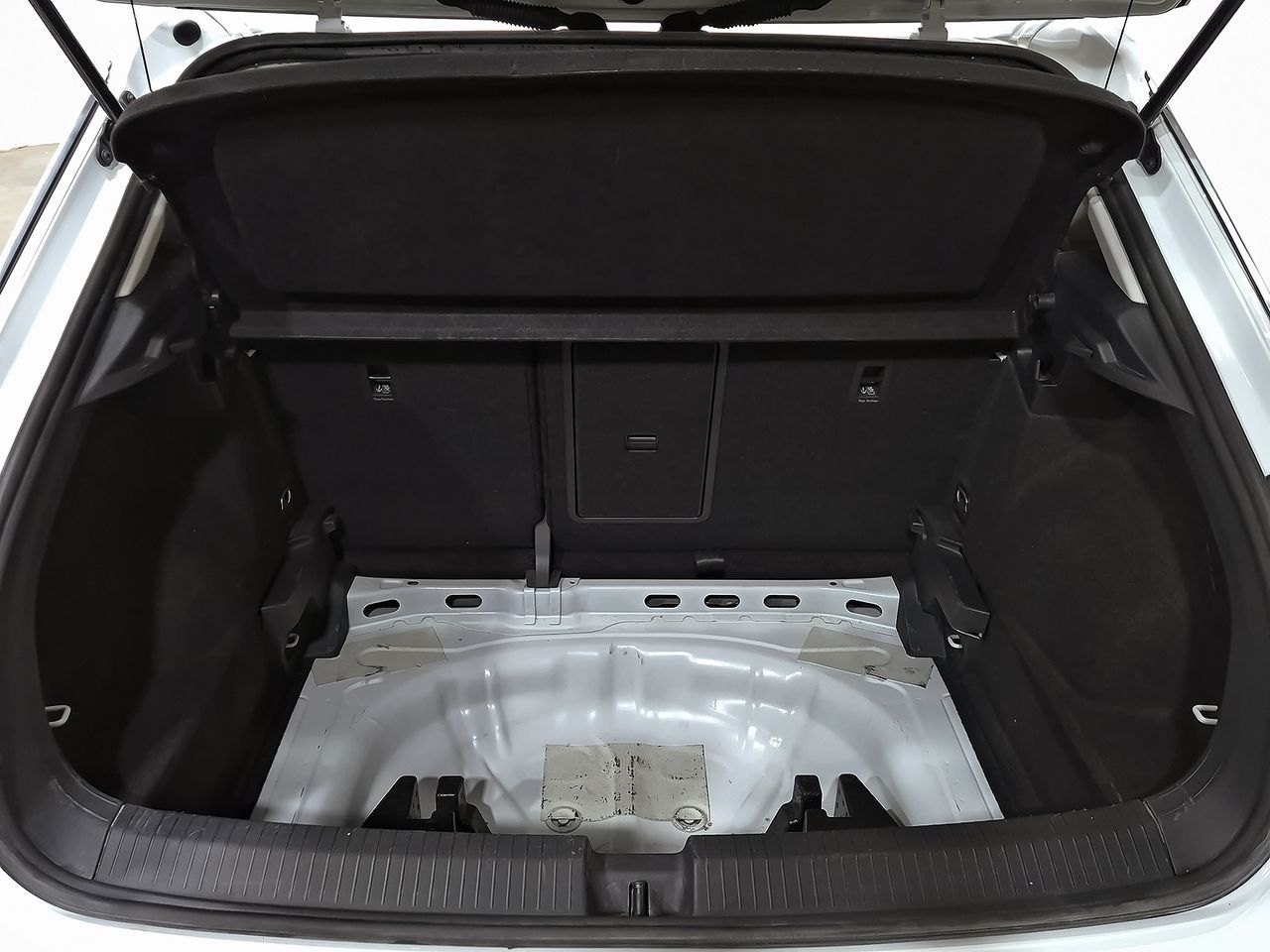 Volkswagen T-Roc Life 2.0 TDI 110kW (150CV) - foto 32