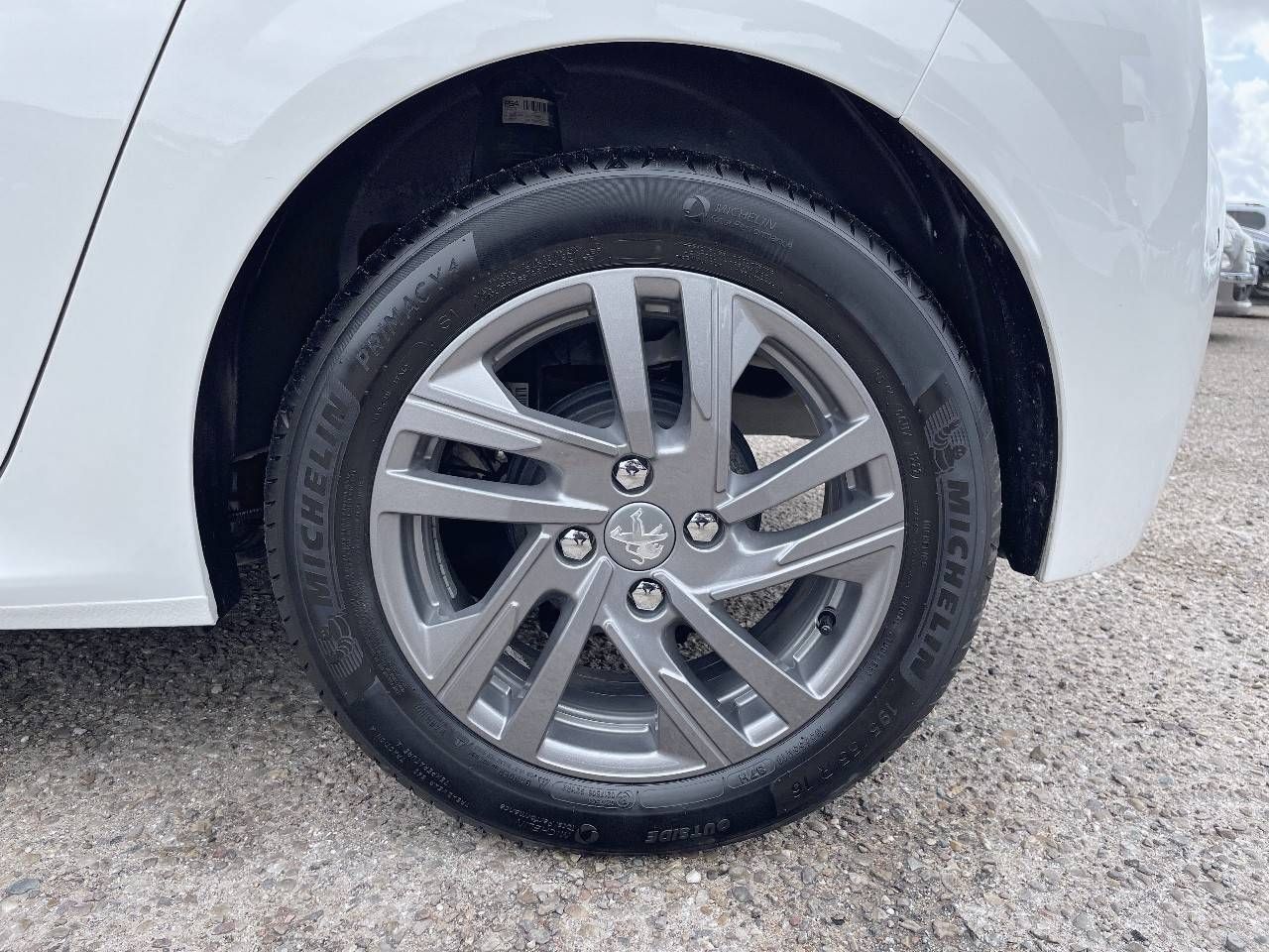 Peugeot 208 PureTech 73kW (100CV) Active Pack - foto 7