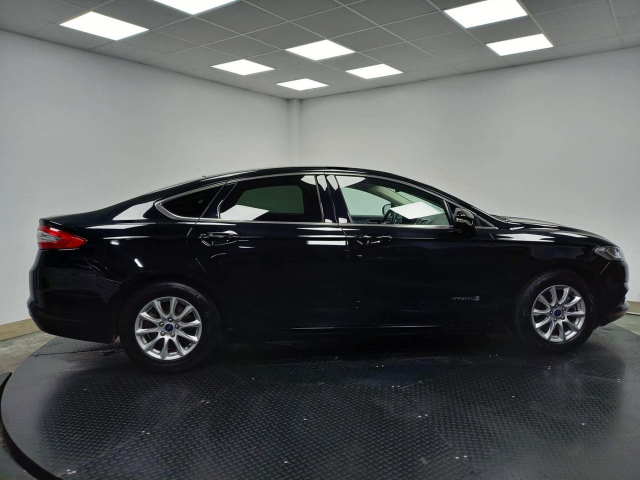 Ford Mondeo 2.0 Híbrido 137kW (187CV) Titanium HEV - foto 7