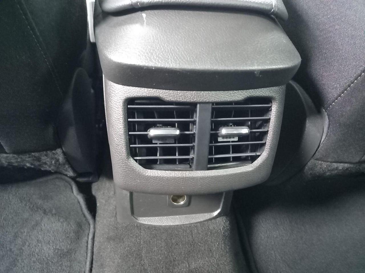 FORD MONDEO 2.0 Hibrido 137kW (187CV) Titanium H - foto 28