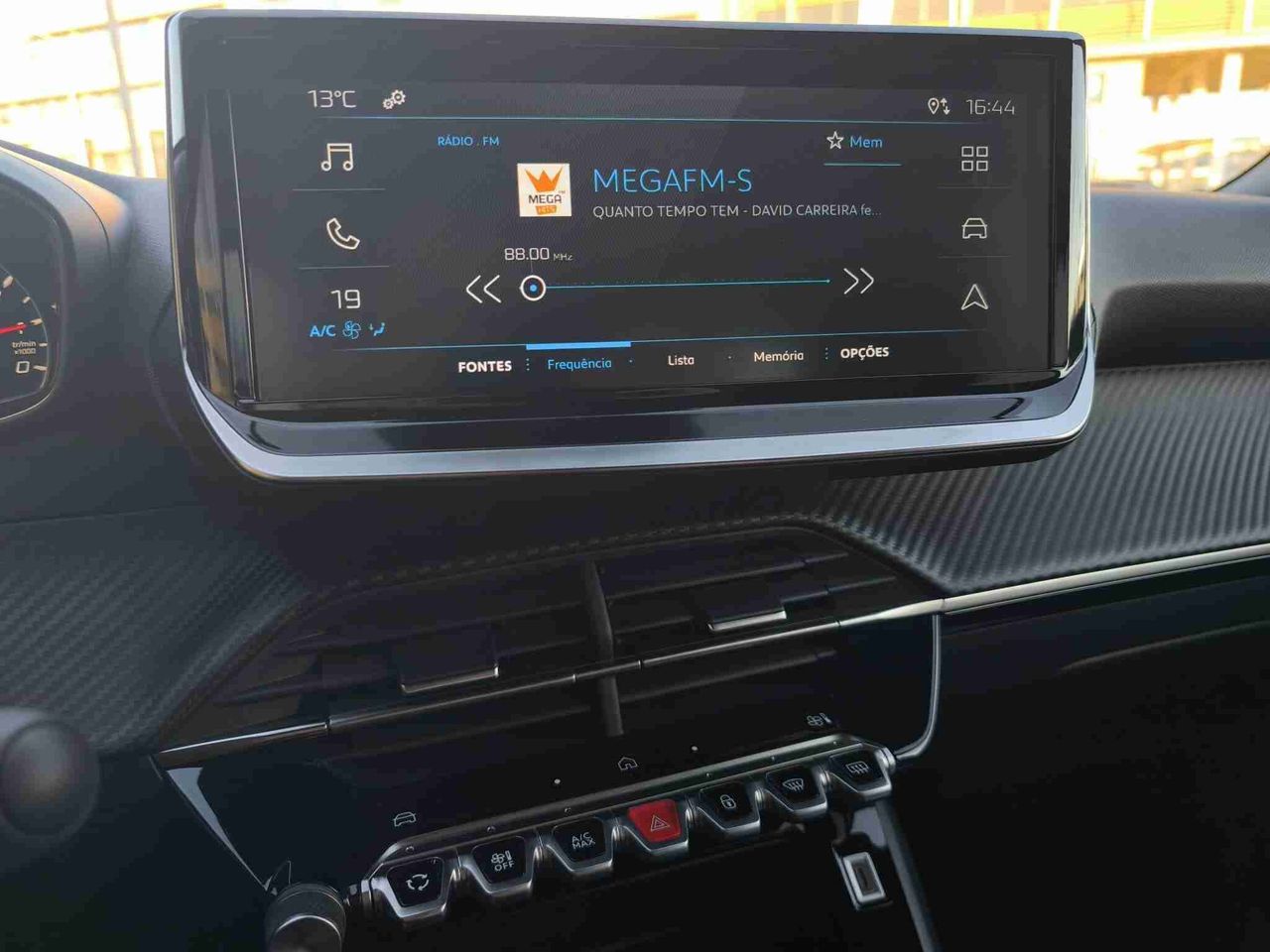 Peugeot 2008 2 1.2 PureTech 100cv Style