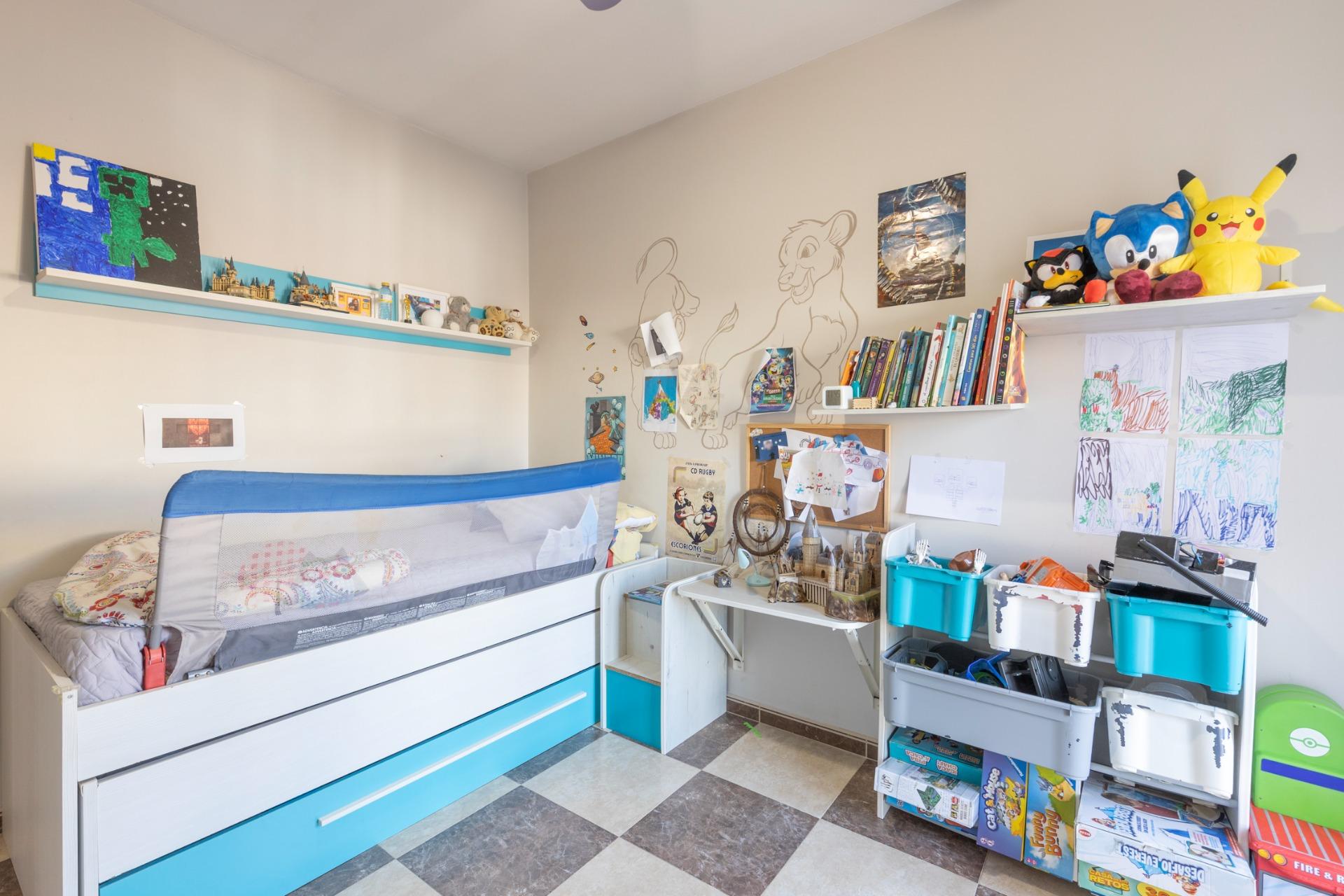 Casa en Armilla con terraza, patio y amplia cochera - foto 20