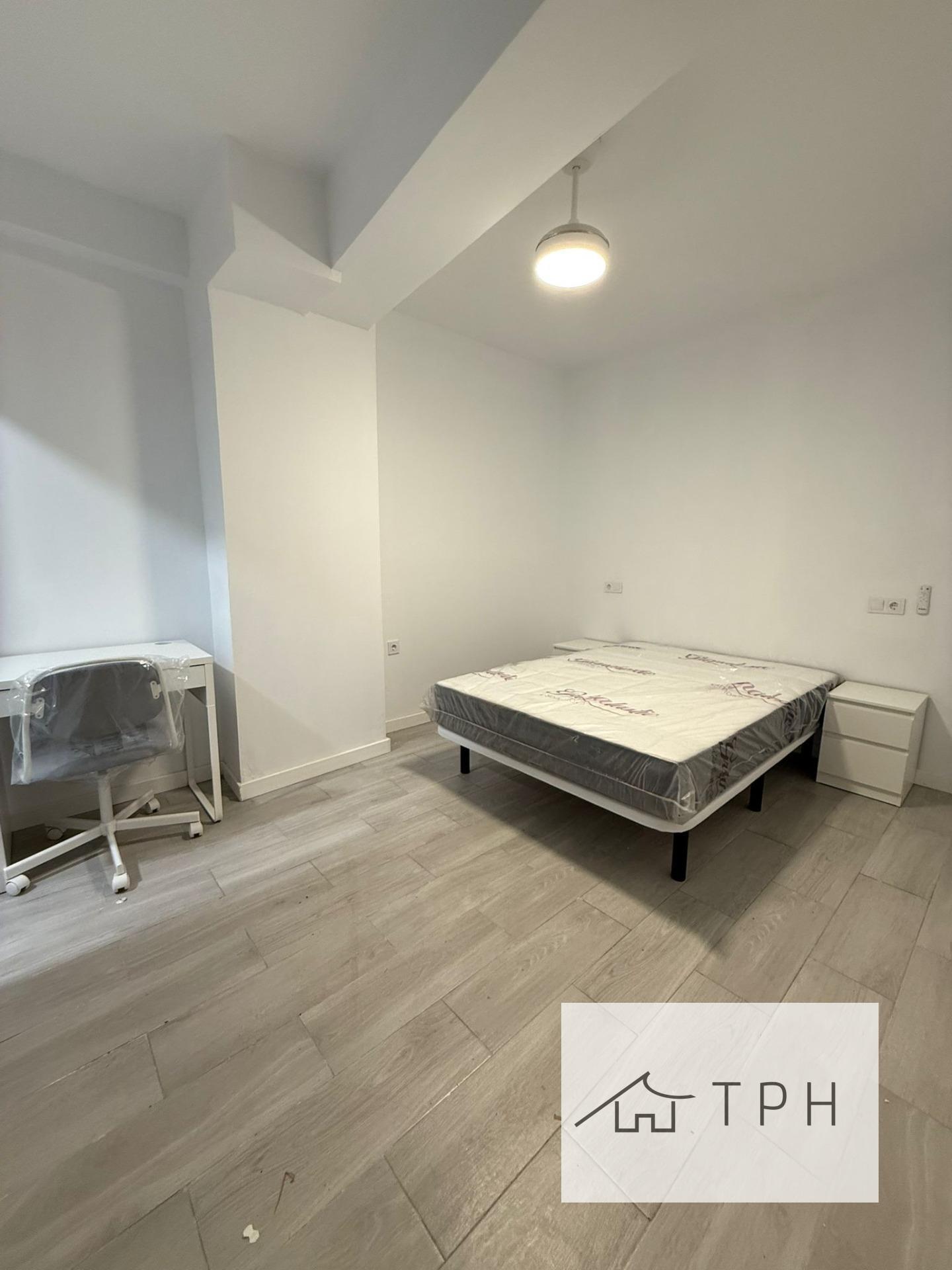Alquiler Habitación en Calle Murcia, Almería - ¡Tu nuevo hog