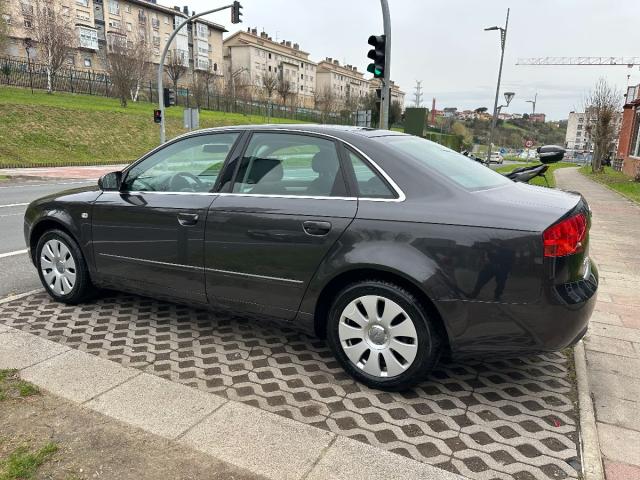 AUDI - A4 - 2.0 TDI F.AP. Sport - foto 15