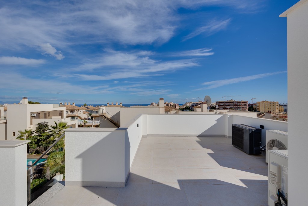 Casa de pueblo en Venta en Torrevieja Alicante - foto 11