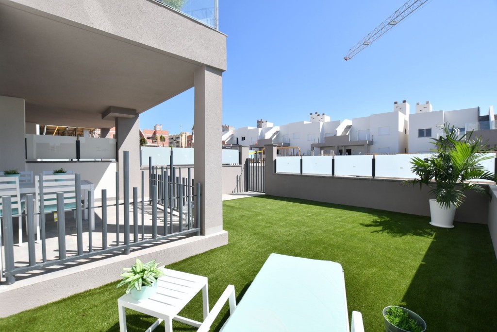 Casa-Chalet en Venta en San Miguel De Salinas Alicante - foto 16