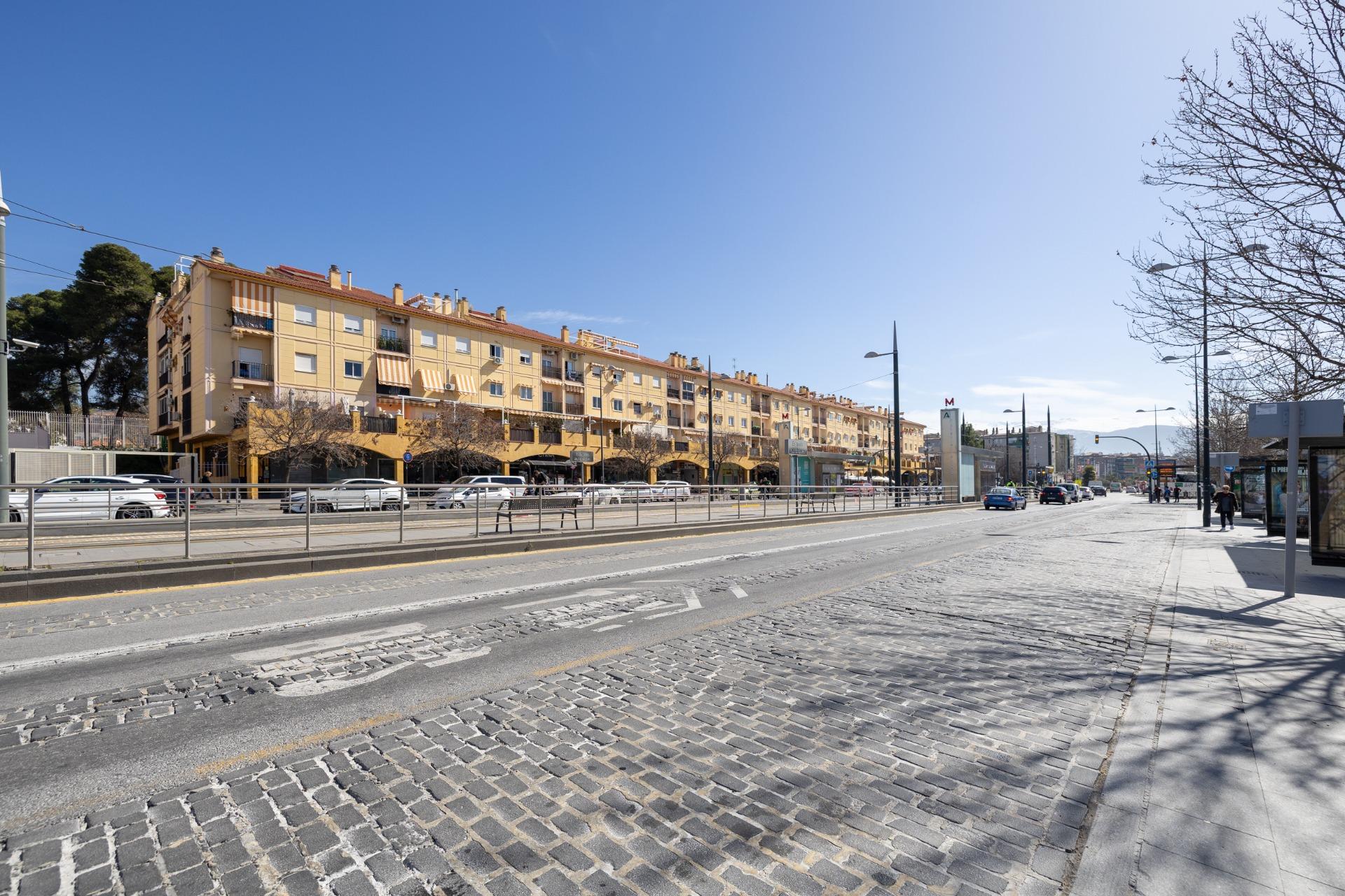 SE VENDE LOCAL COMERCIAL FRENTE estación DE AUTOBUSES - foto 24