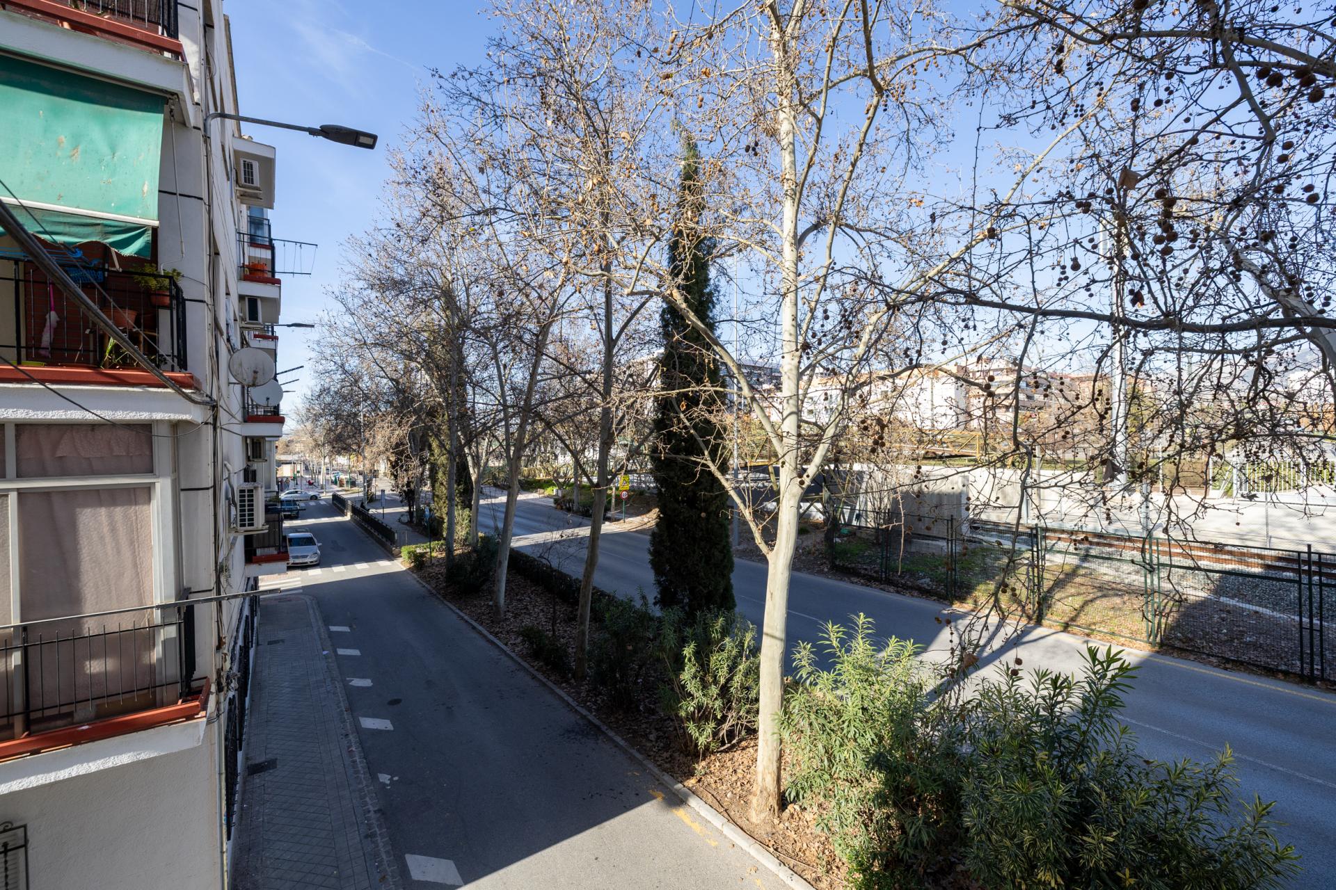 Comodidad en el corazón del Cerrillo de Maracena y reformado - foto 26