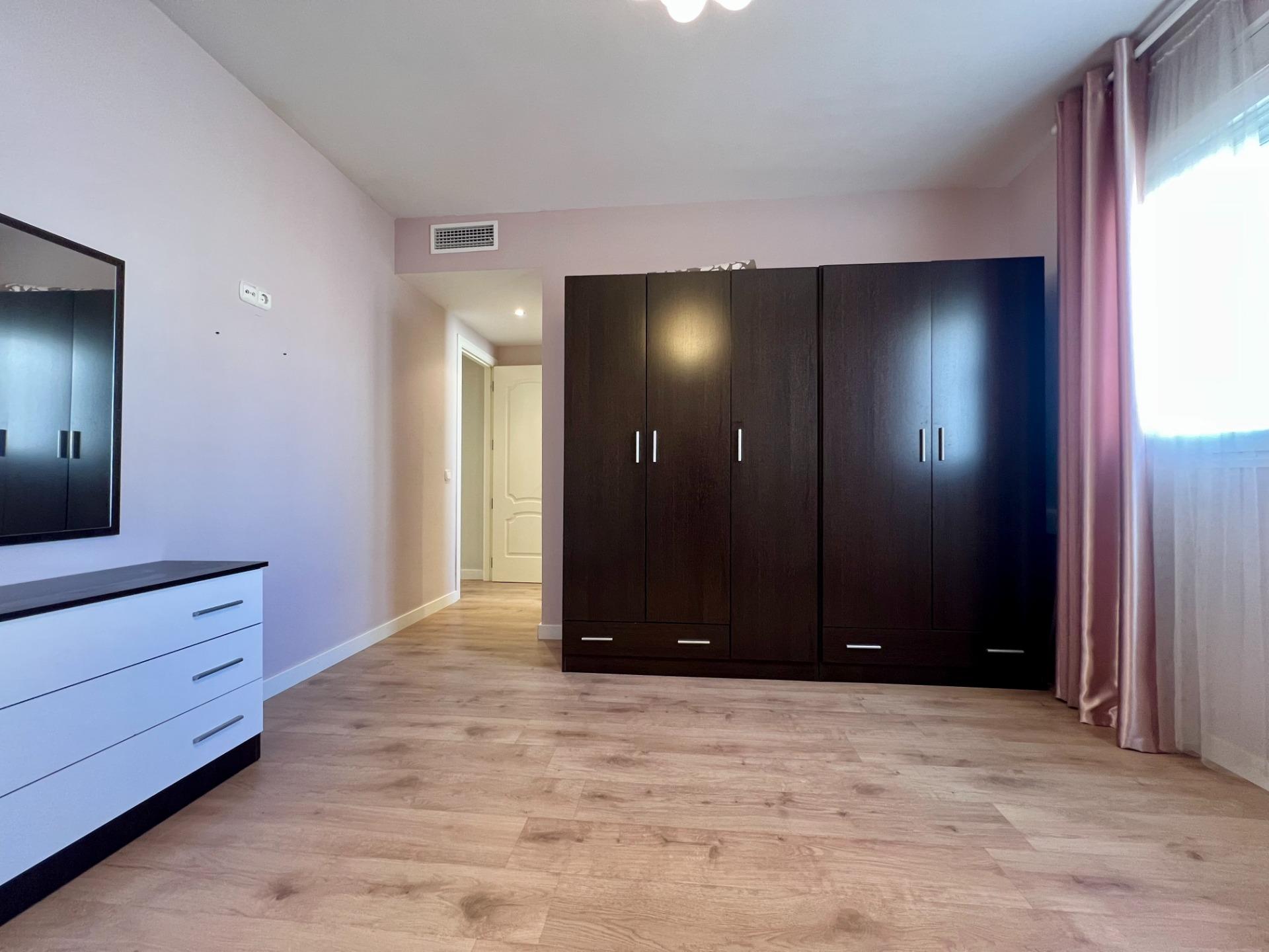 E. Descubre tu nuevo hogar en un espectacular dúplex en Los  - foto 39