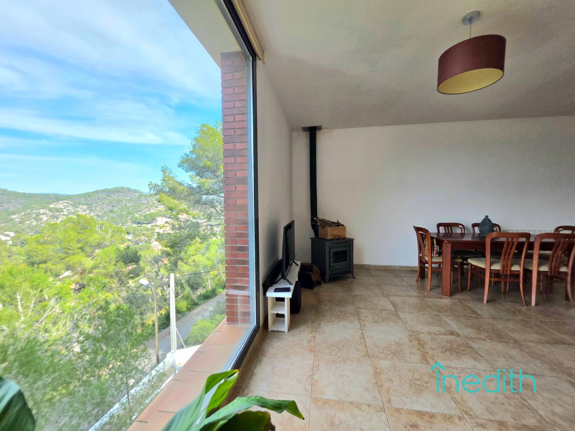 Preciosa casa de diseño en Cubelles rodeada de naturaleza y  - foto 21