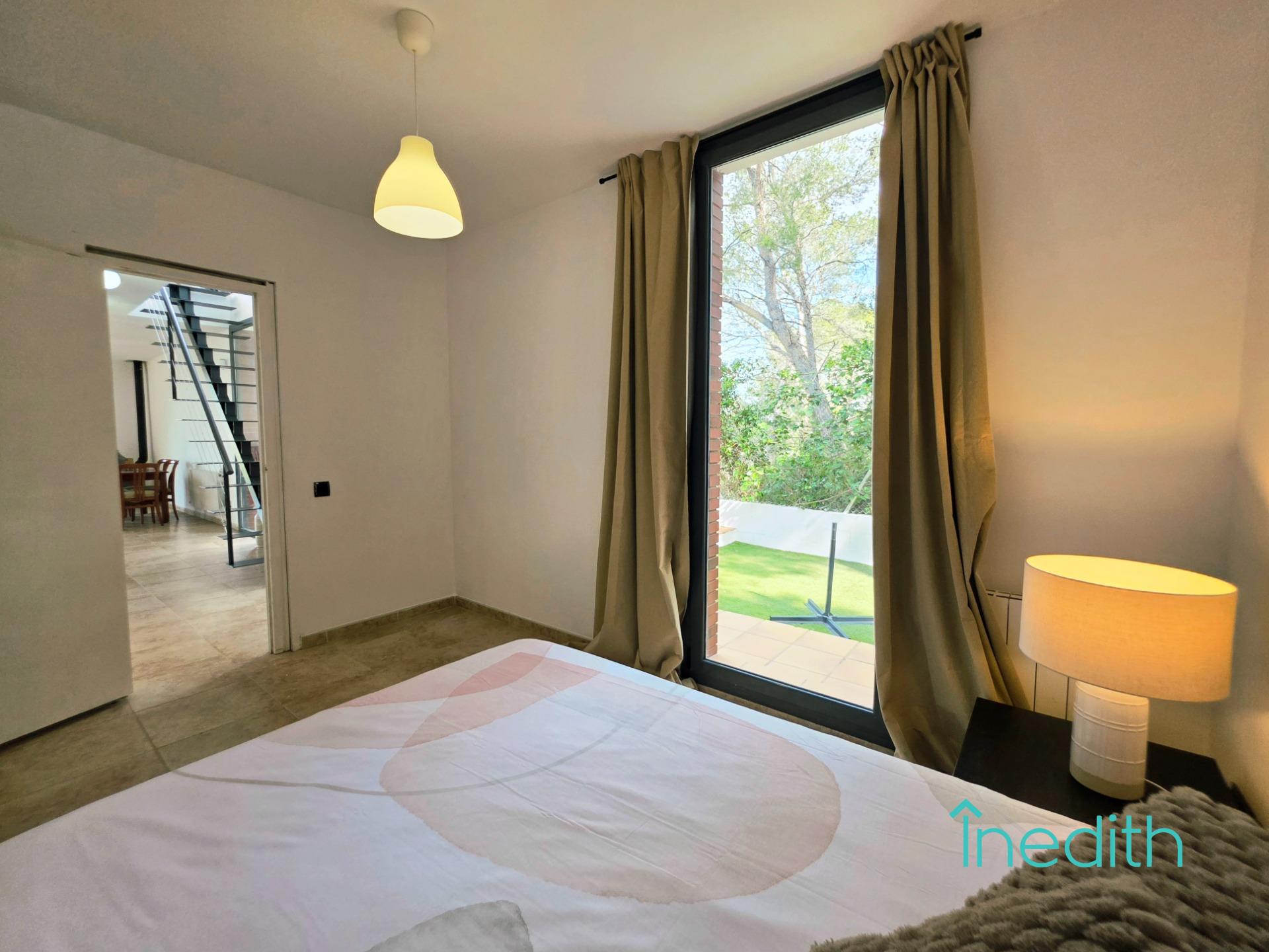 Preciosa casa de diseño en Cubelles rodeada de naturaleza y  - foto 41