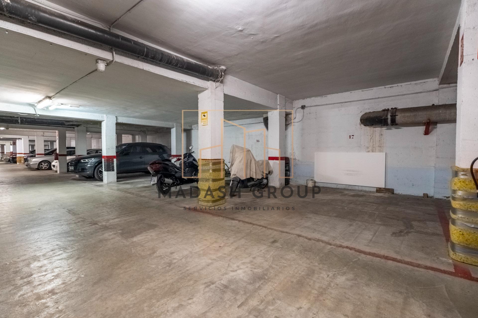 Piso amplio y luminoso con plaza de aparcamiento en Rambla P - foto 33