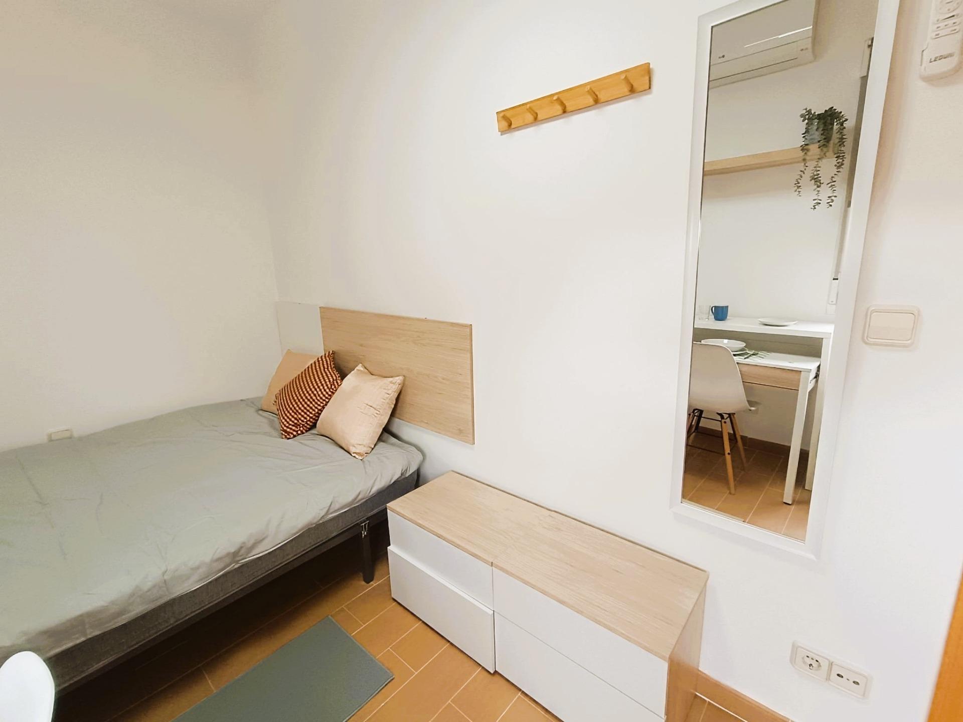 habitaciones EN ALQUILER EN ILLESCAS | CASA CON JARDÍN | SUM - foto 21