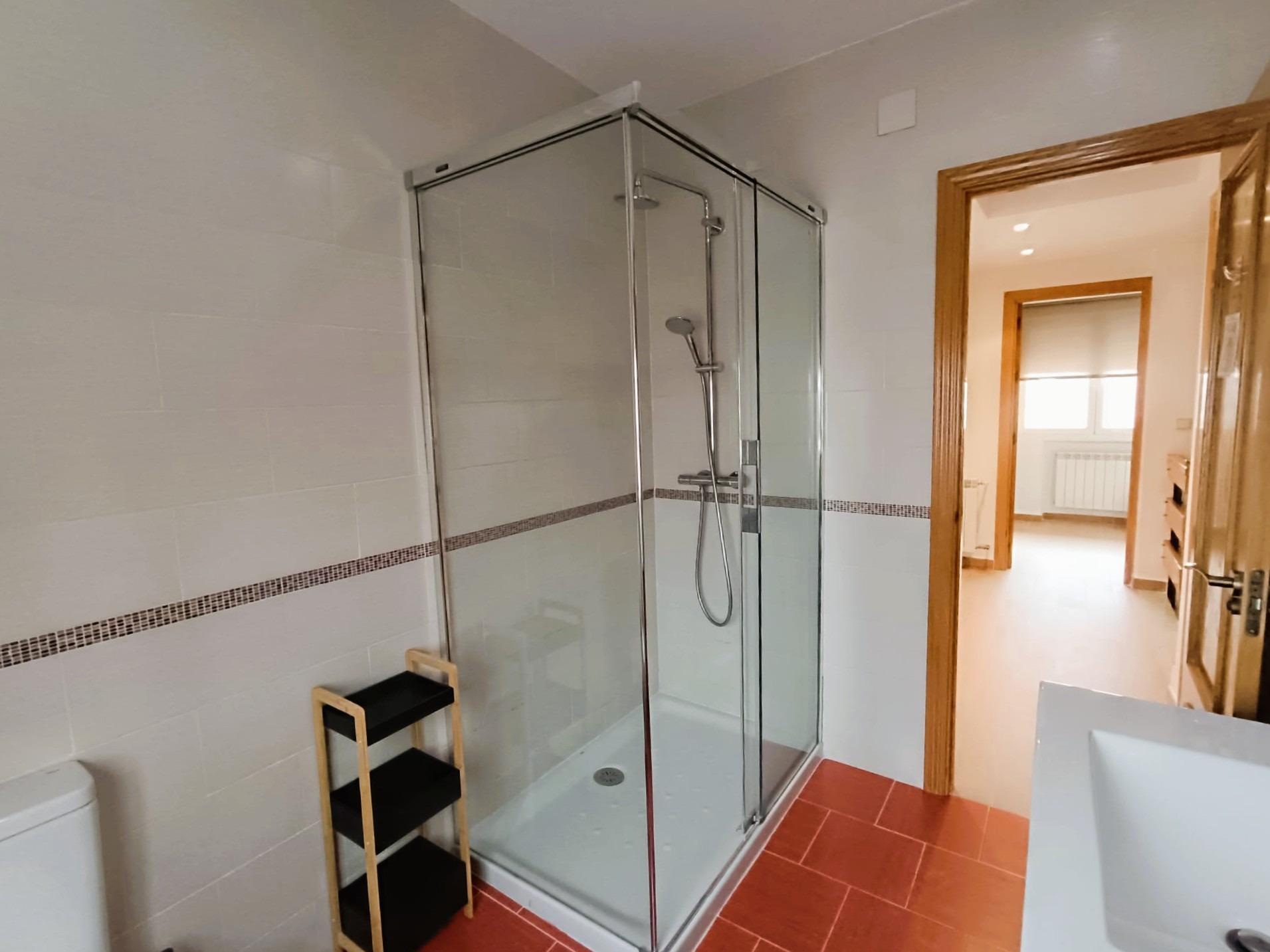 habitaciones EN ALQUILER EN ILLESCAS | CASA CON JARDÍN | SUM - foto 42