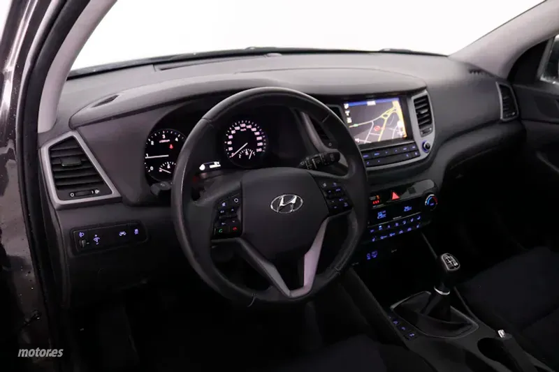 Hyundai Tucson - foto 12