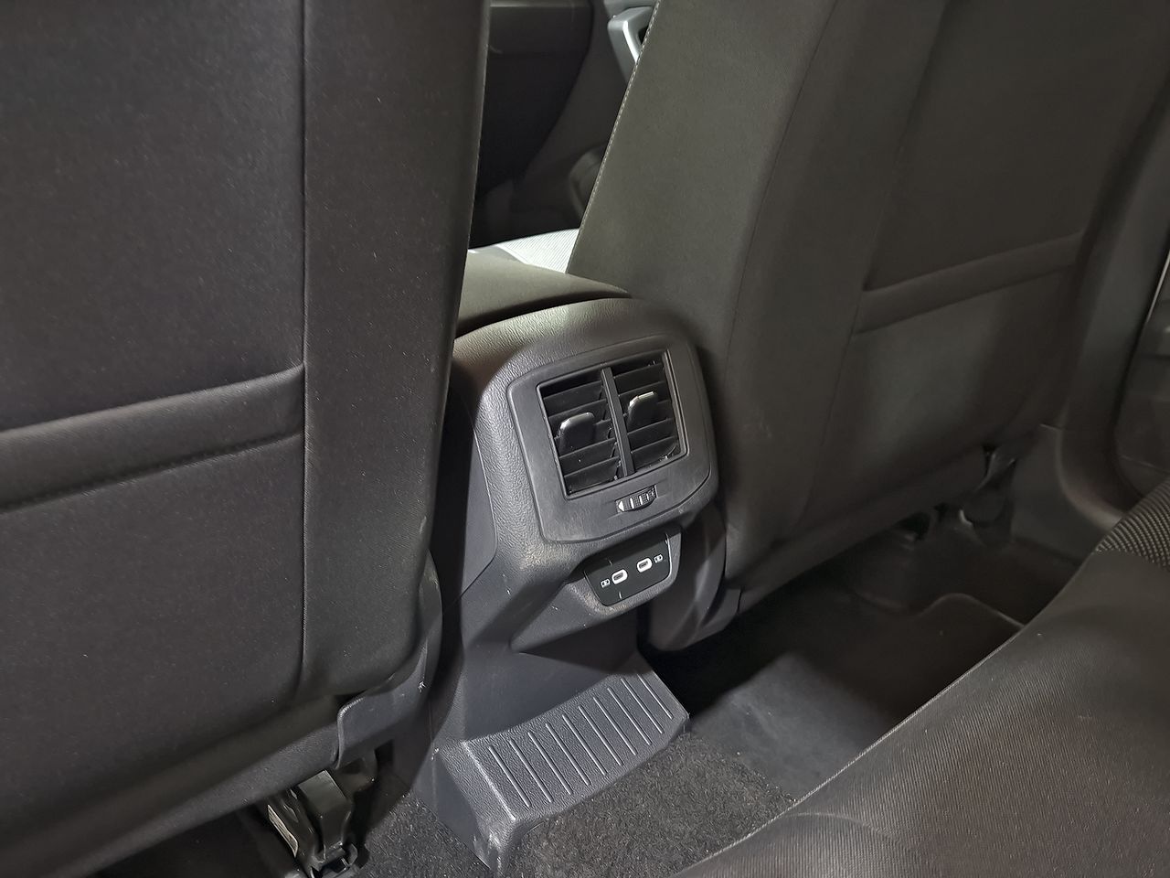 Volkswagen T-Roc Life 2.0 TDI 110kW (150CV) - foto 31