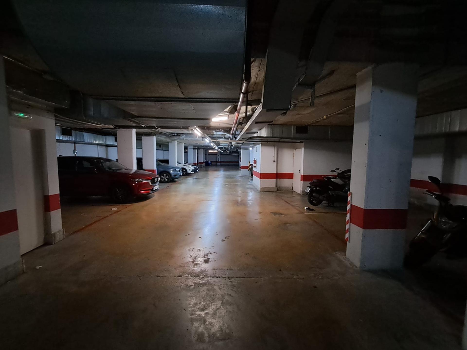 PARKING EN VENTA EN EL CORAZÓN DE TORRE ROMEU - foto 5