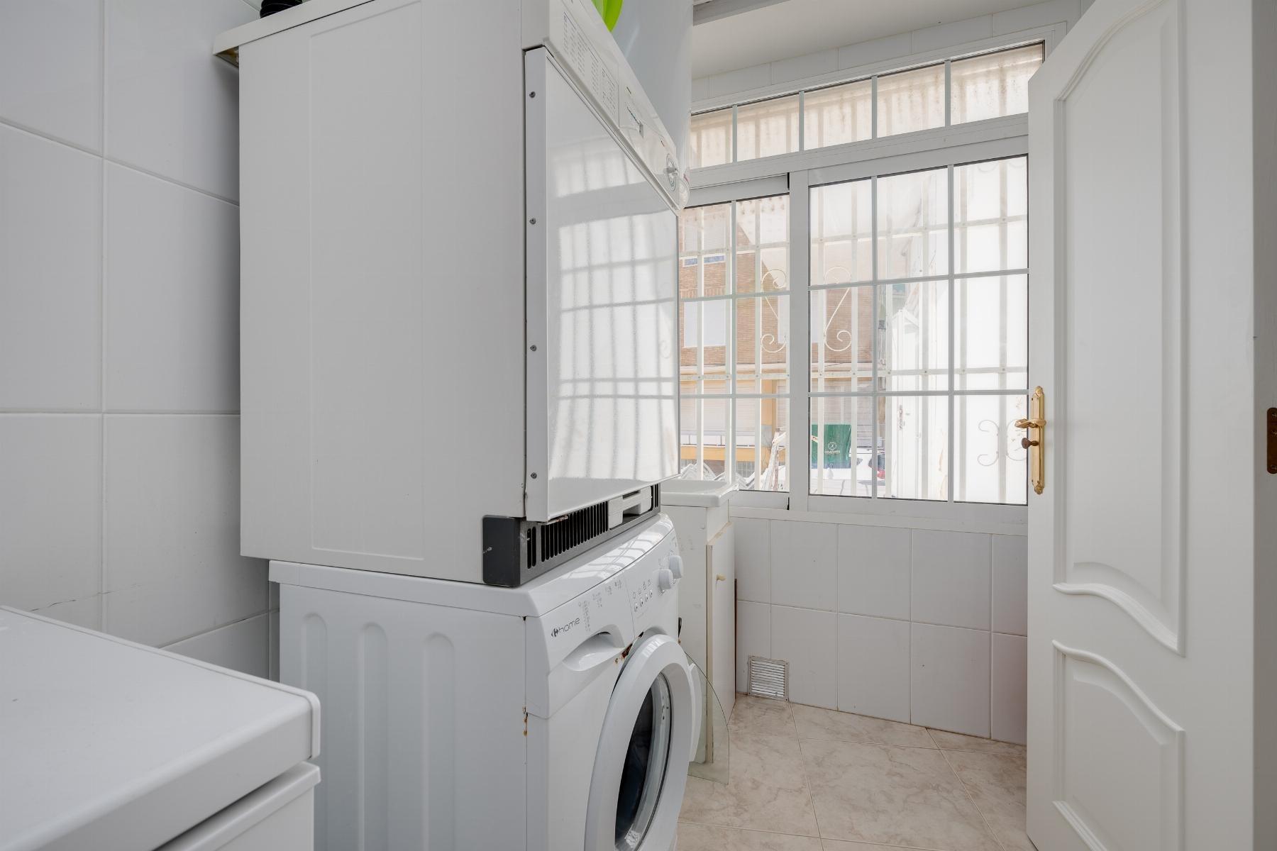 Primera línea con terraza de 38 m2 y vistas panorámicas en T - foto 31