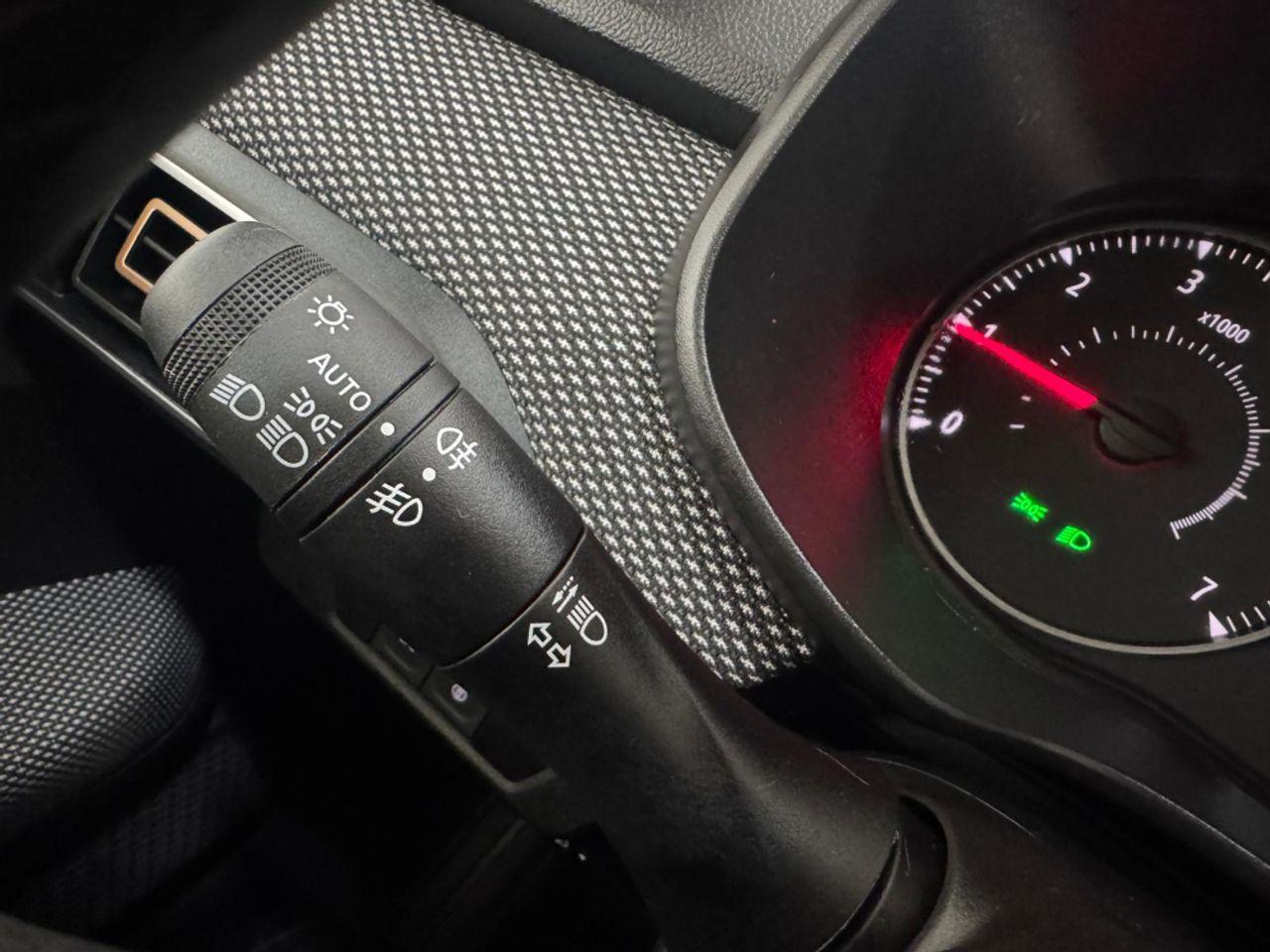 Dacia Sandero Stepway Expression Go - foto 9